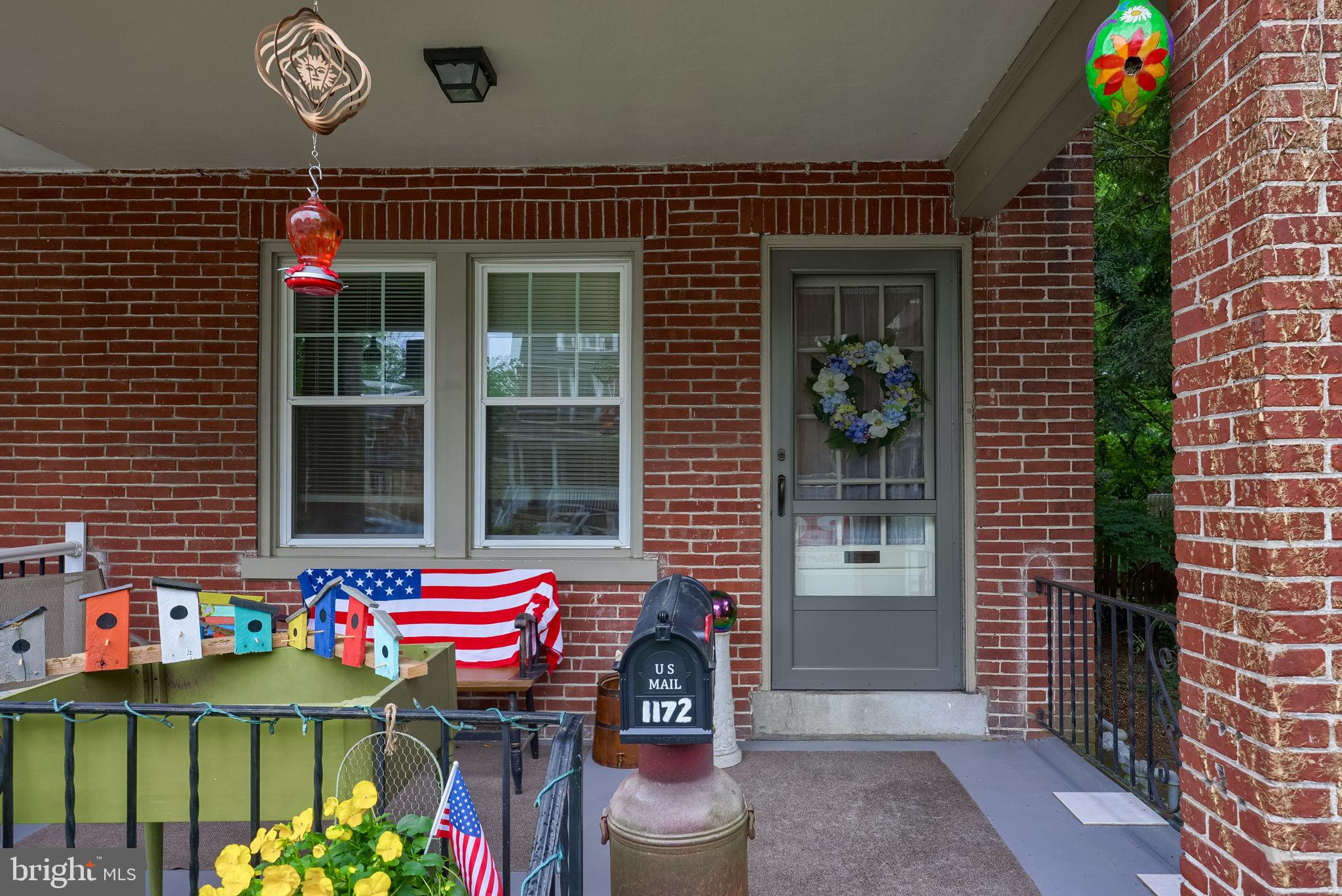 1172 ELM AVENUE