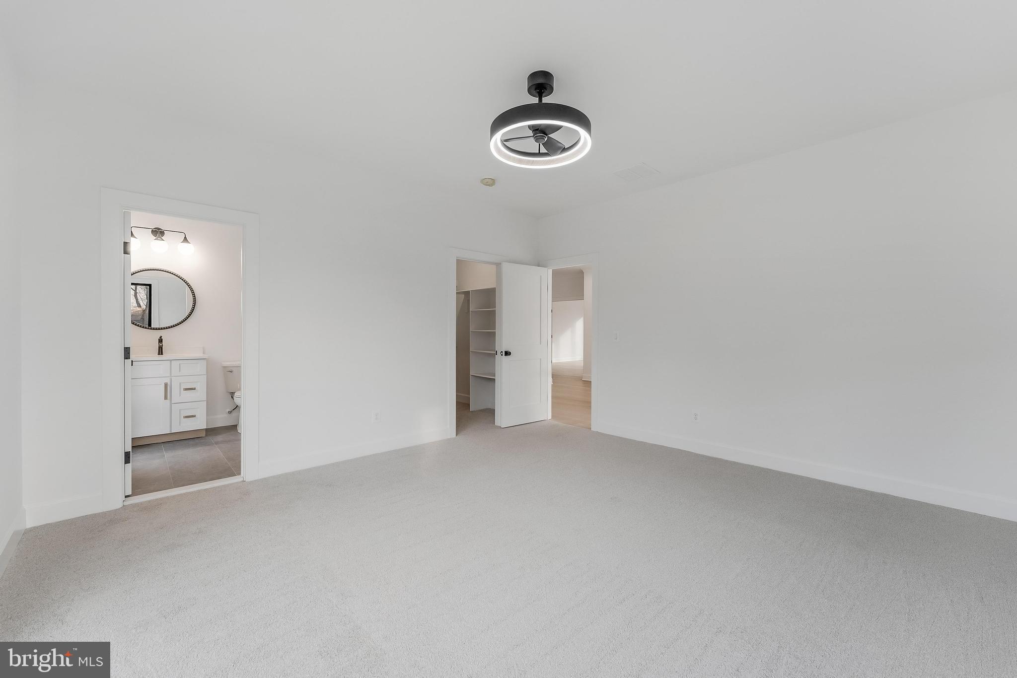 GREEN ACRES - Residential