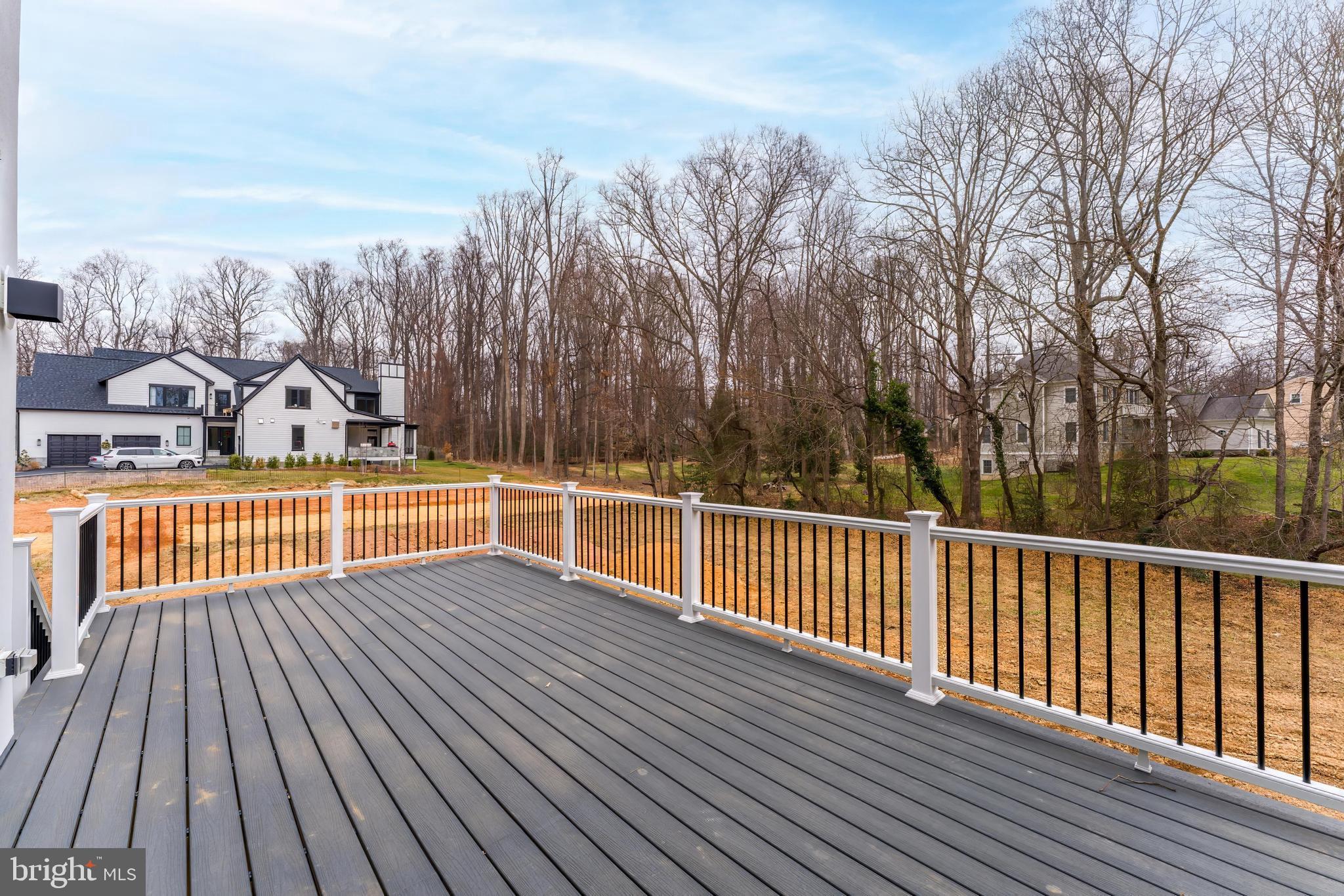 GREEN ACRES - Residential