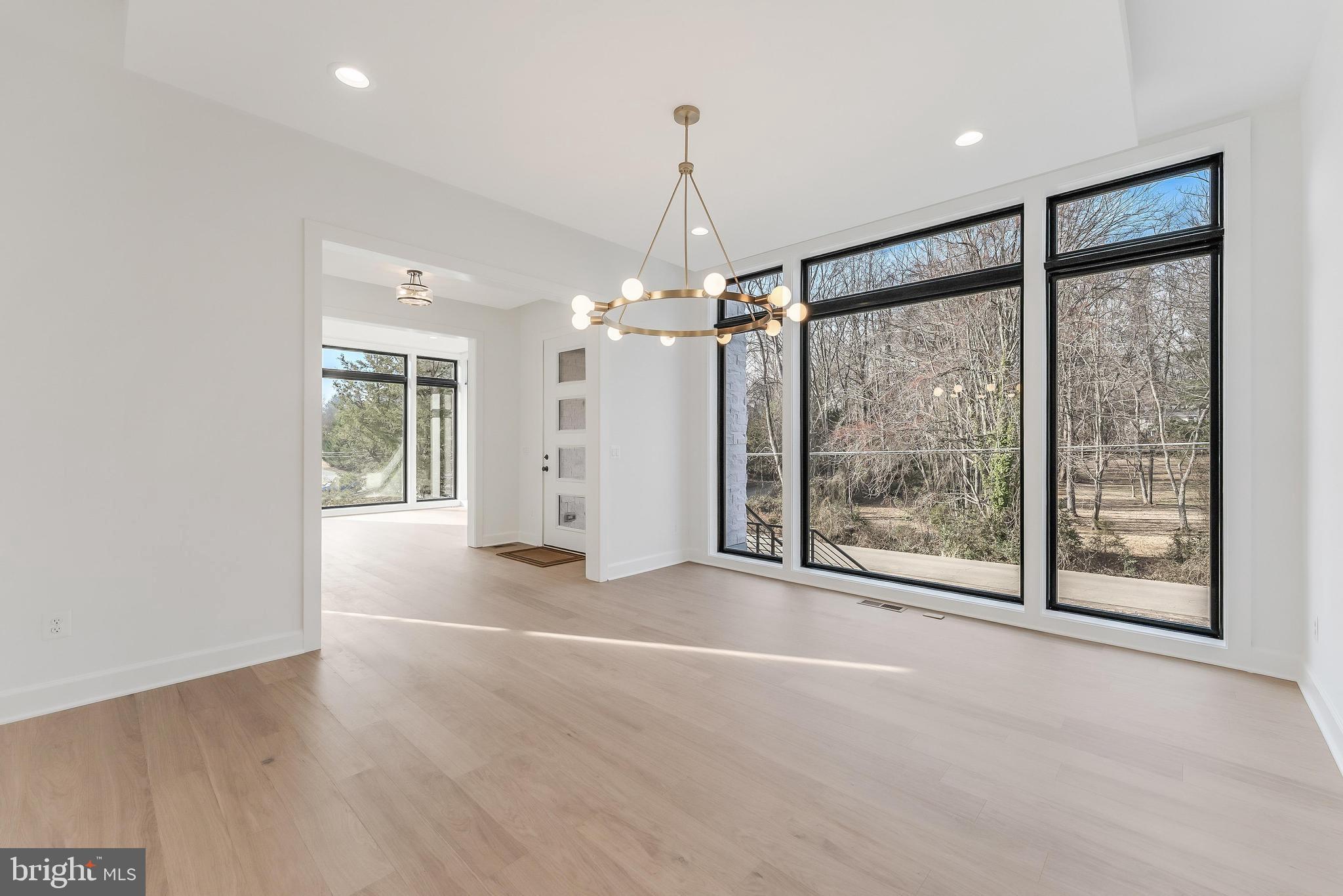 GREEN ACRES - Residential