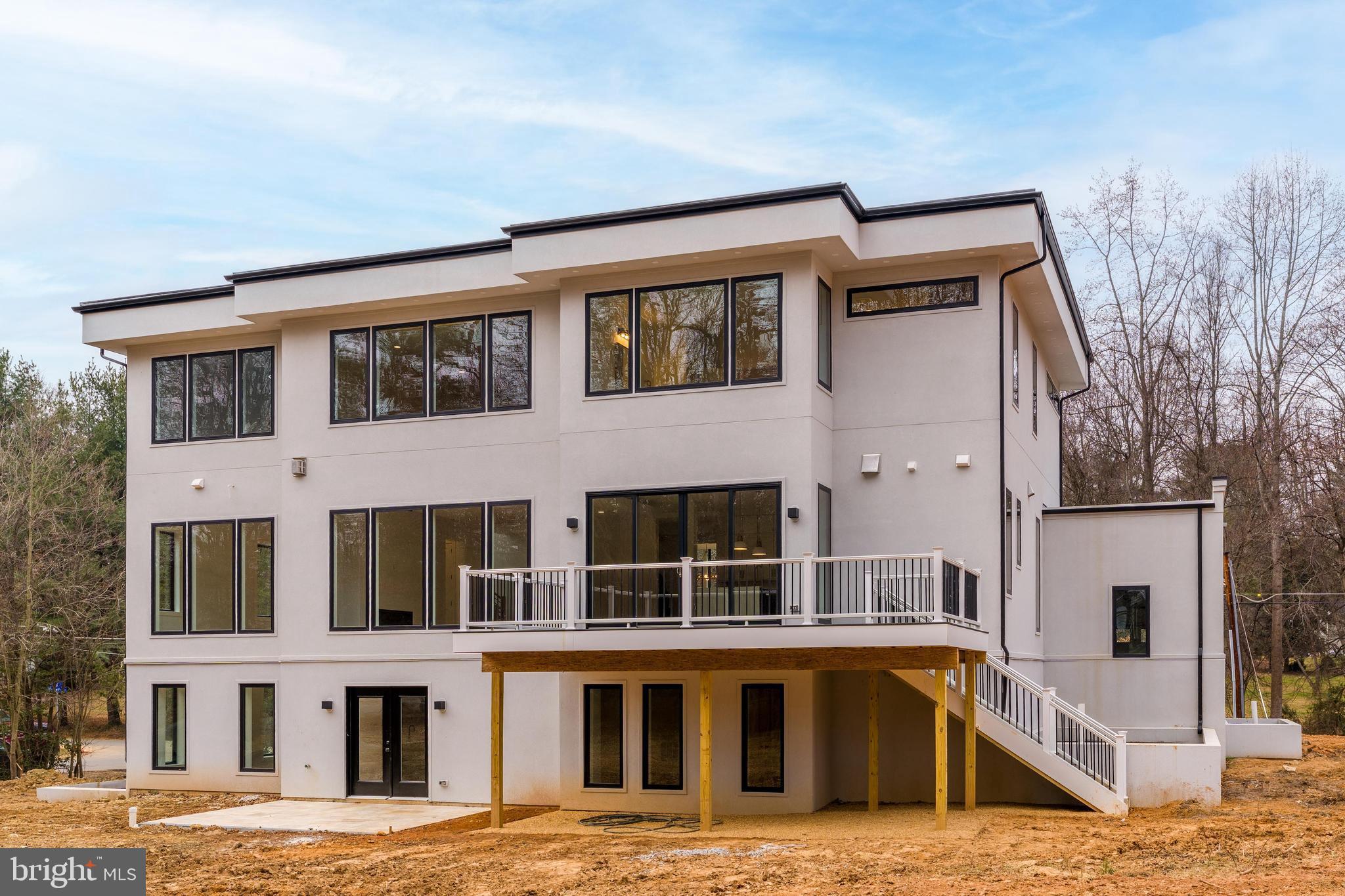 GREEN ACRES - Residential