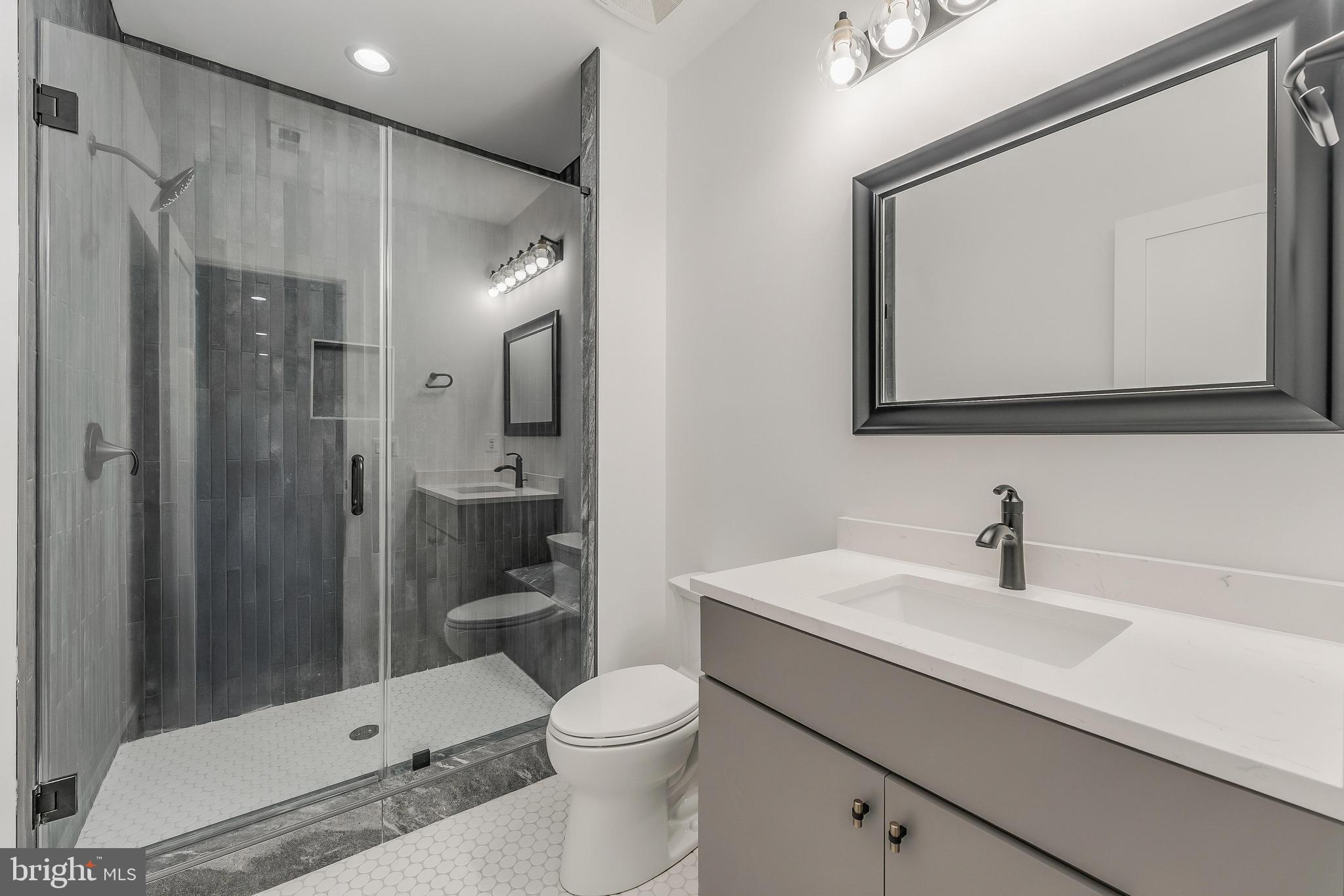 GREEN ACRES - Residential