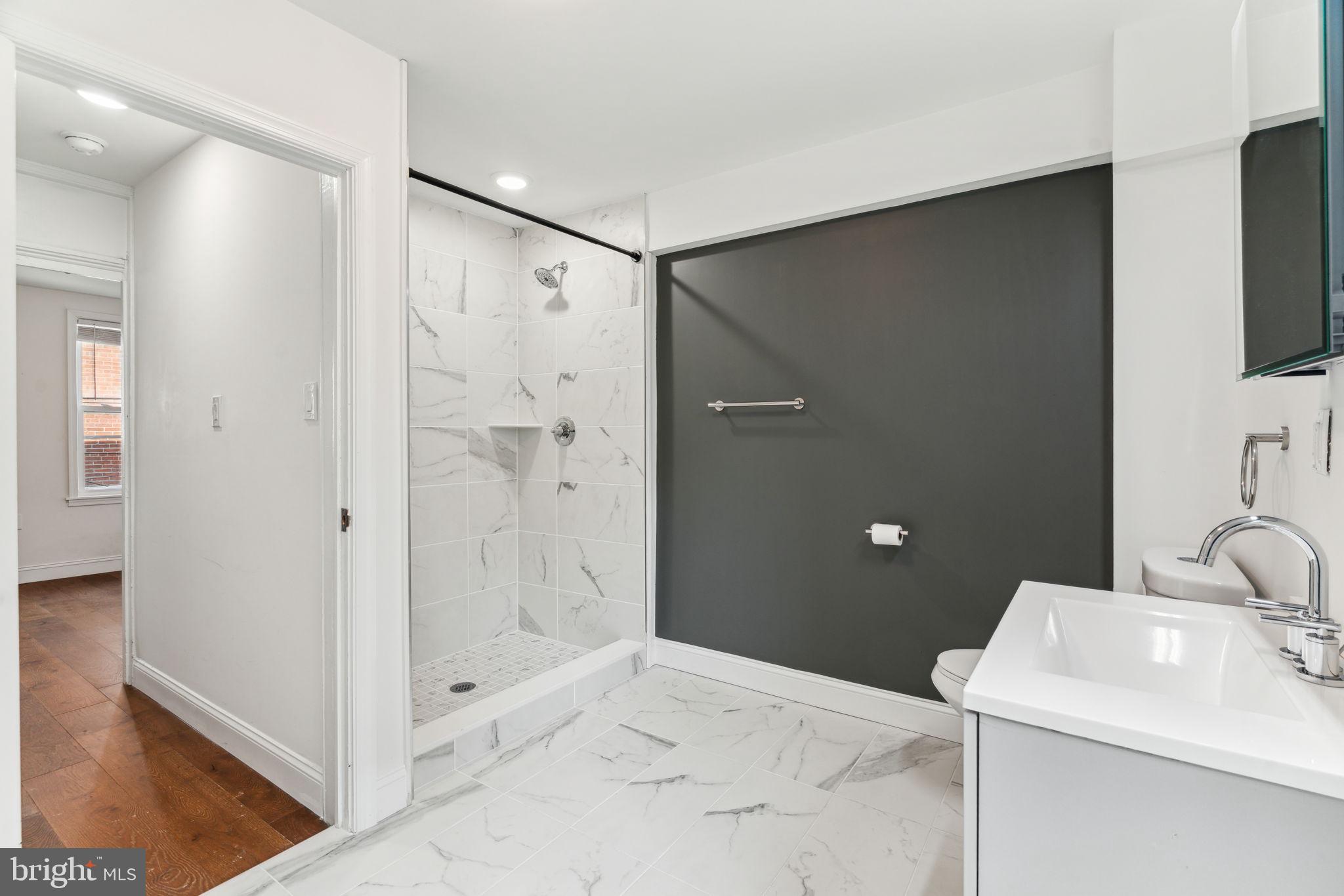 BELLA VISTA - Residential