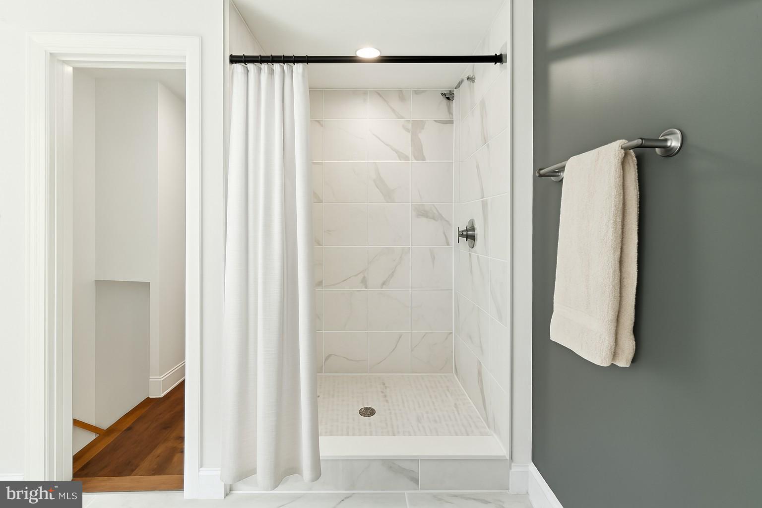 BELLA VISTA - Residential