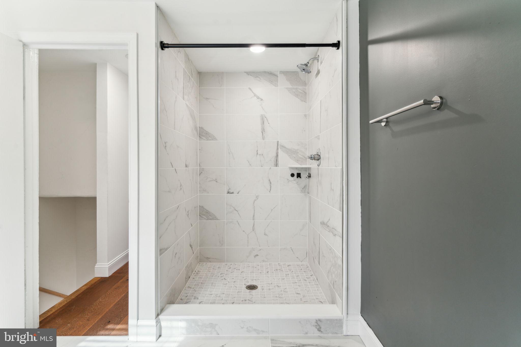 BELLA VISTA - Residential