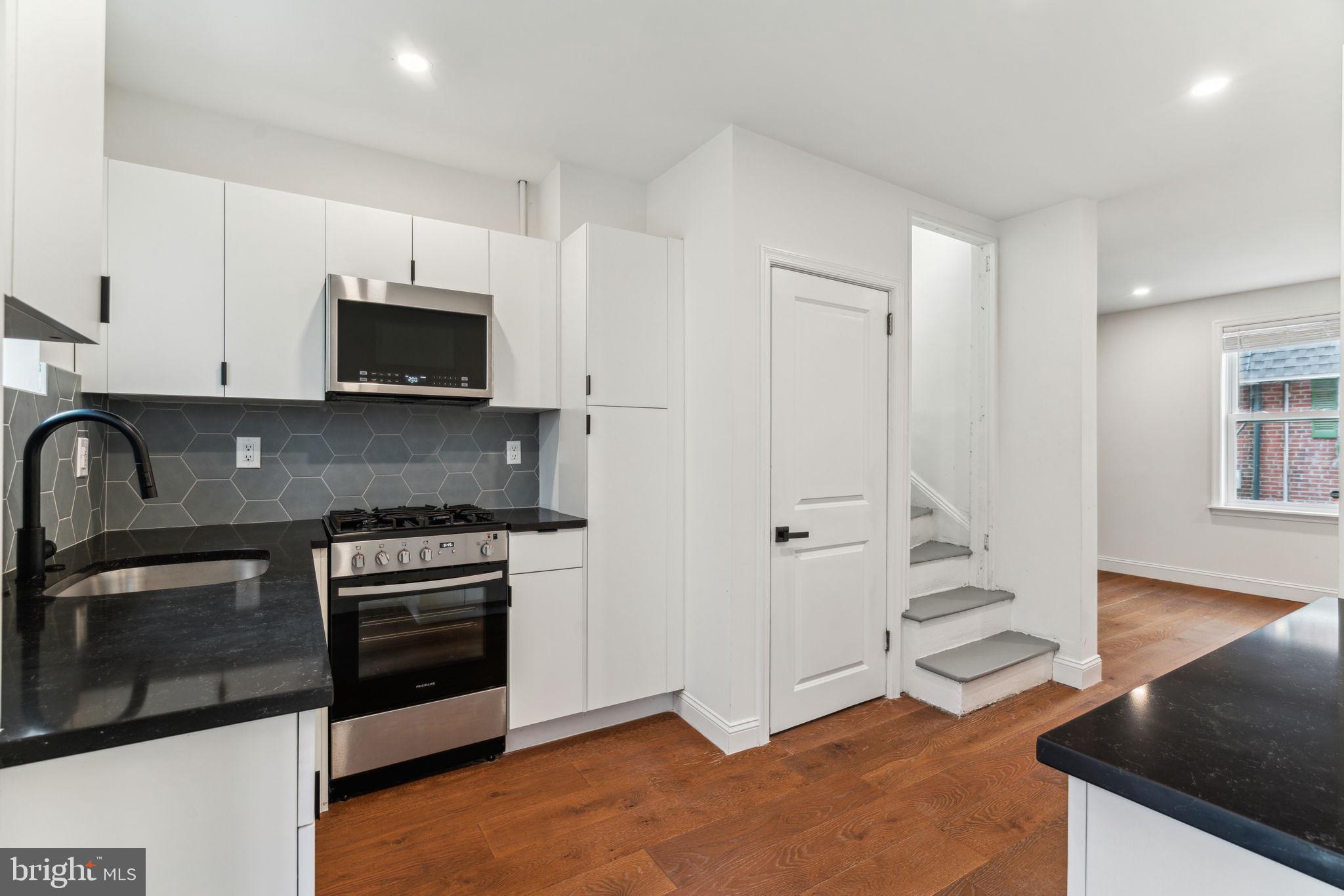 BELLA VISTA - Residential