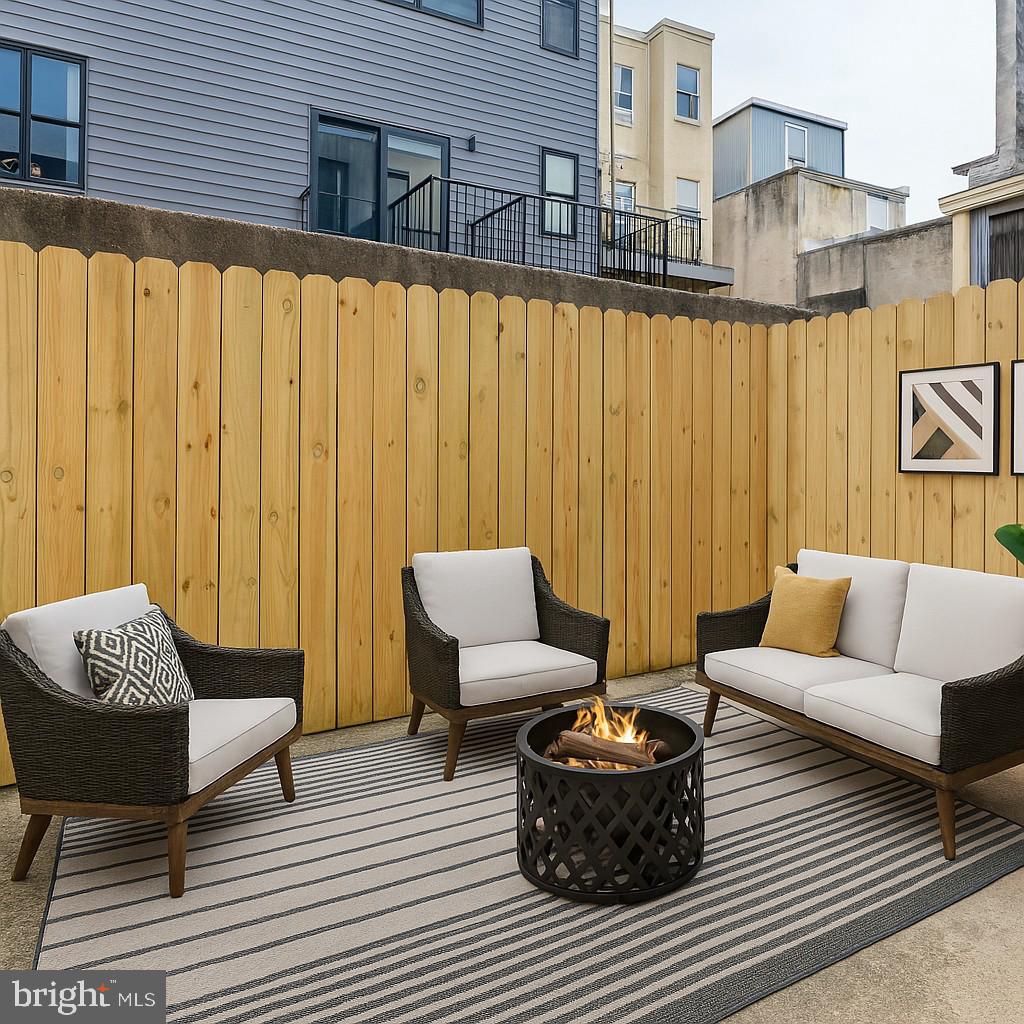 BELLA VISTA - Residential