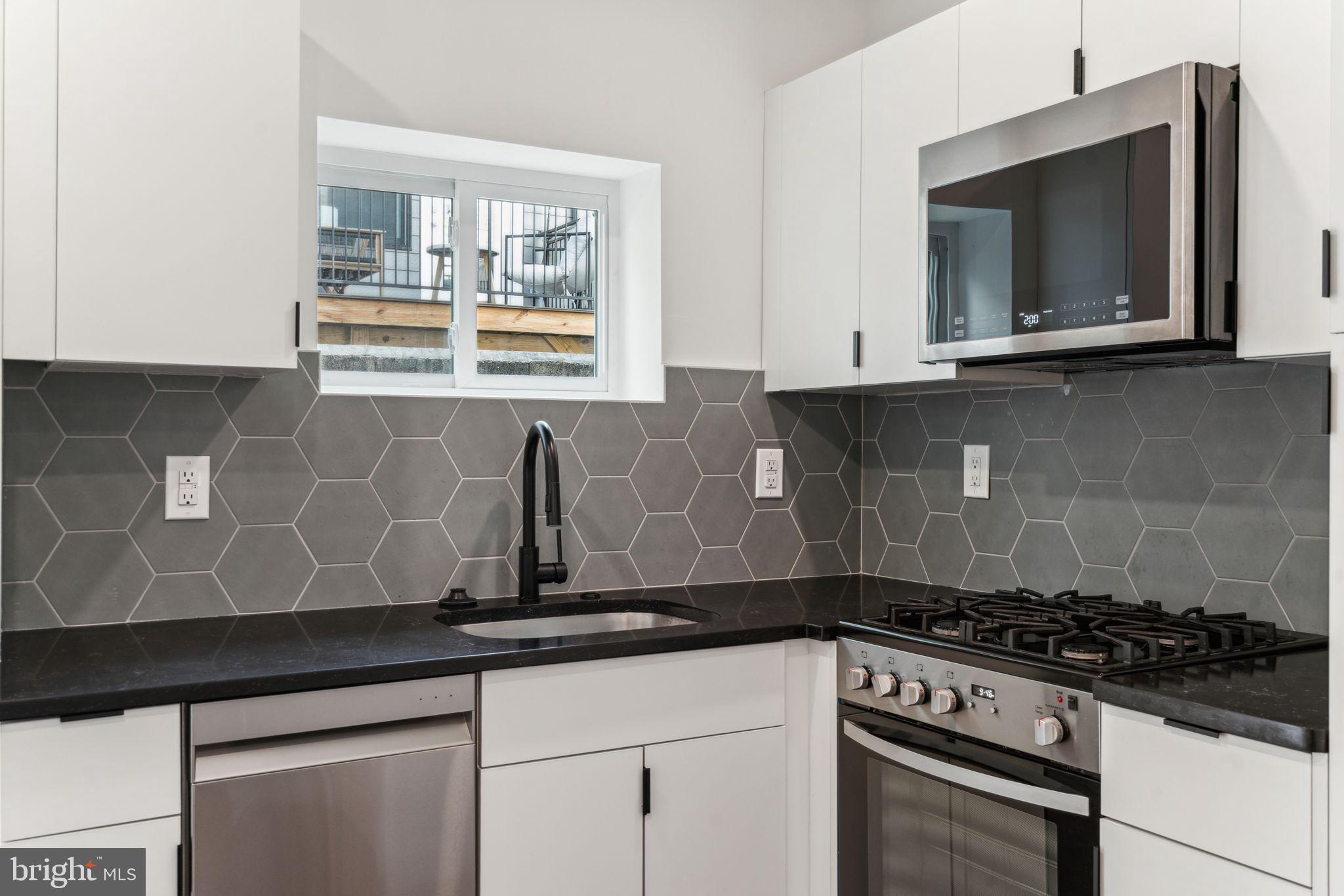 BELLA VISTA - Residential