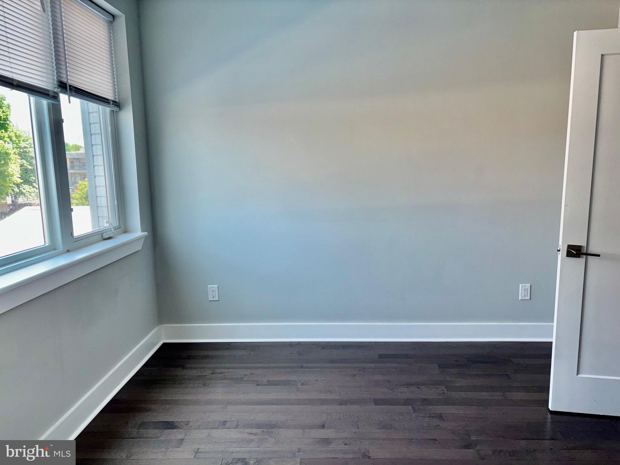 UNIVERSITY CITY - Residential Lease