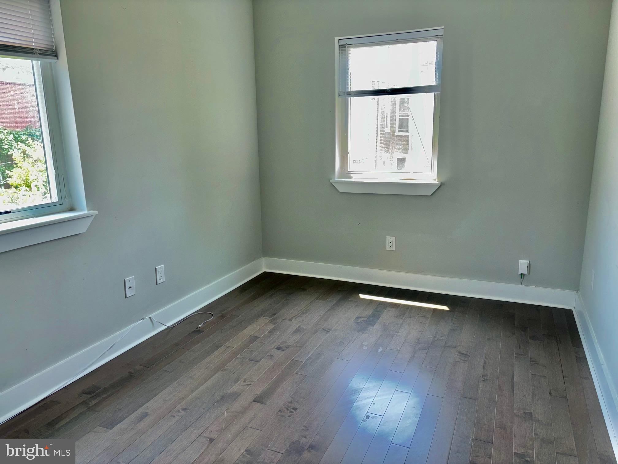 UNIVERSITY CITY - Residential Lease