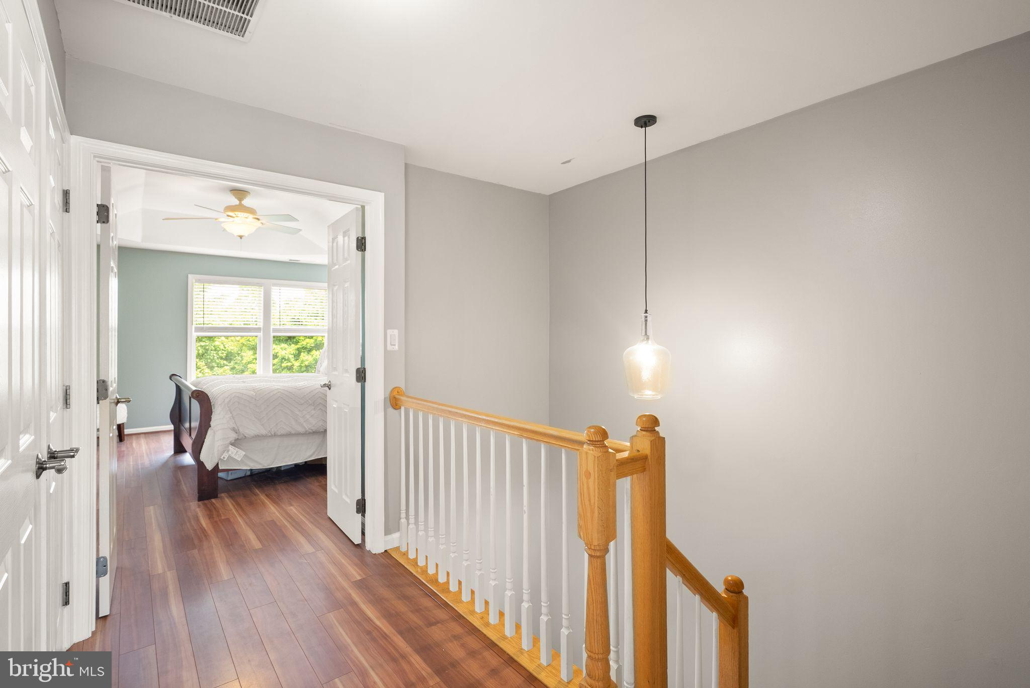 ASHBURN VILLAGE - Residential
