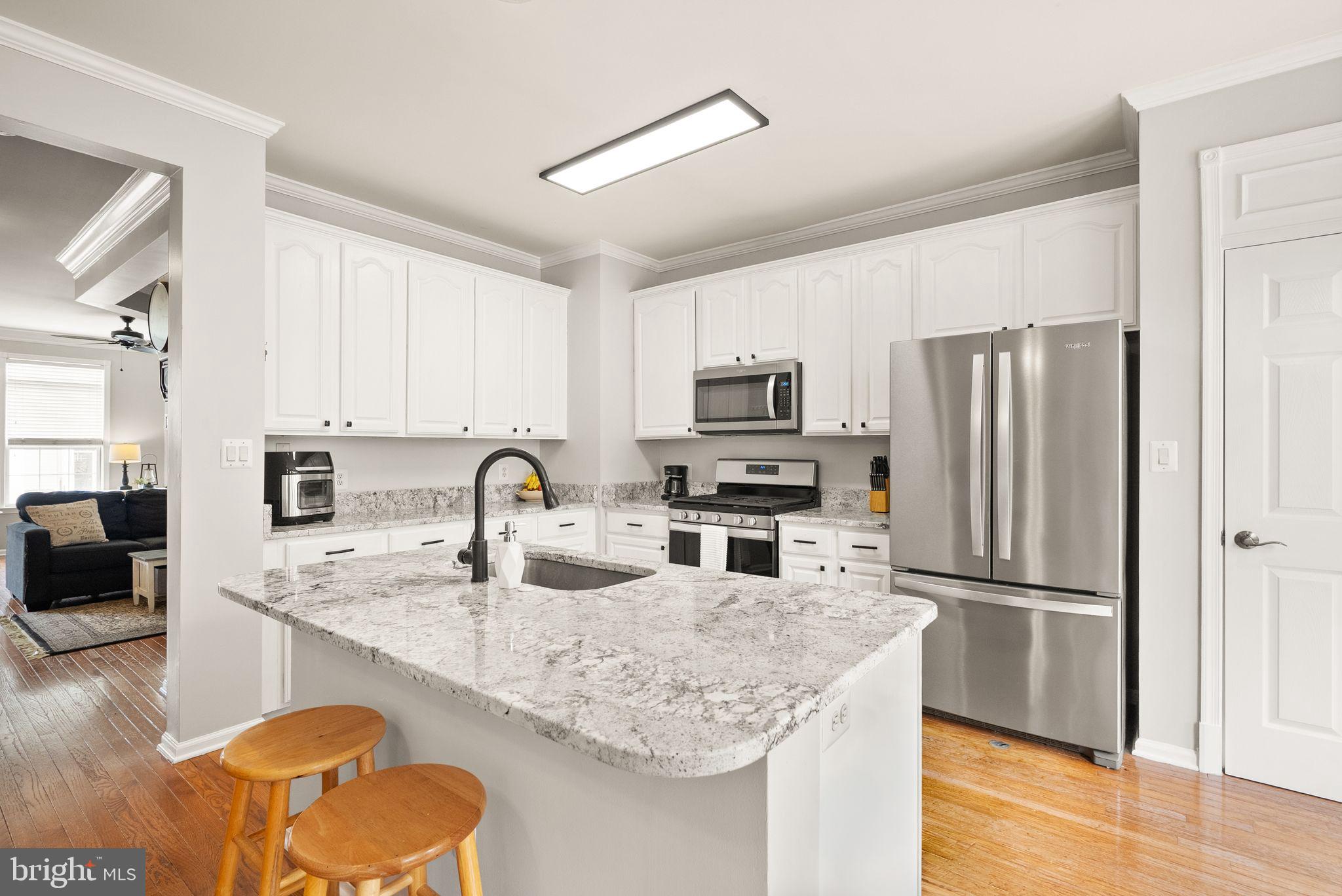 ASHBURN VILLAGE - Residential