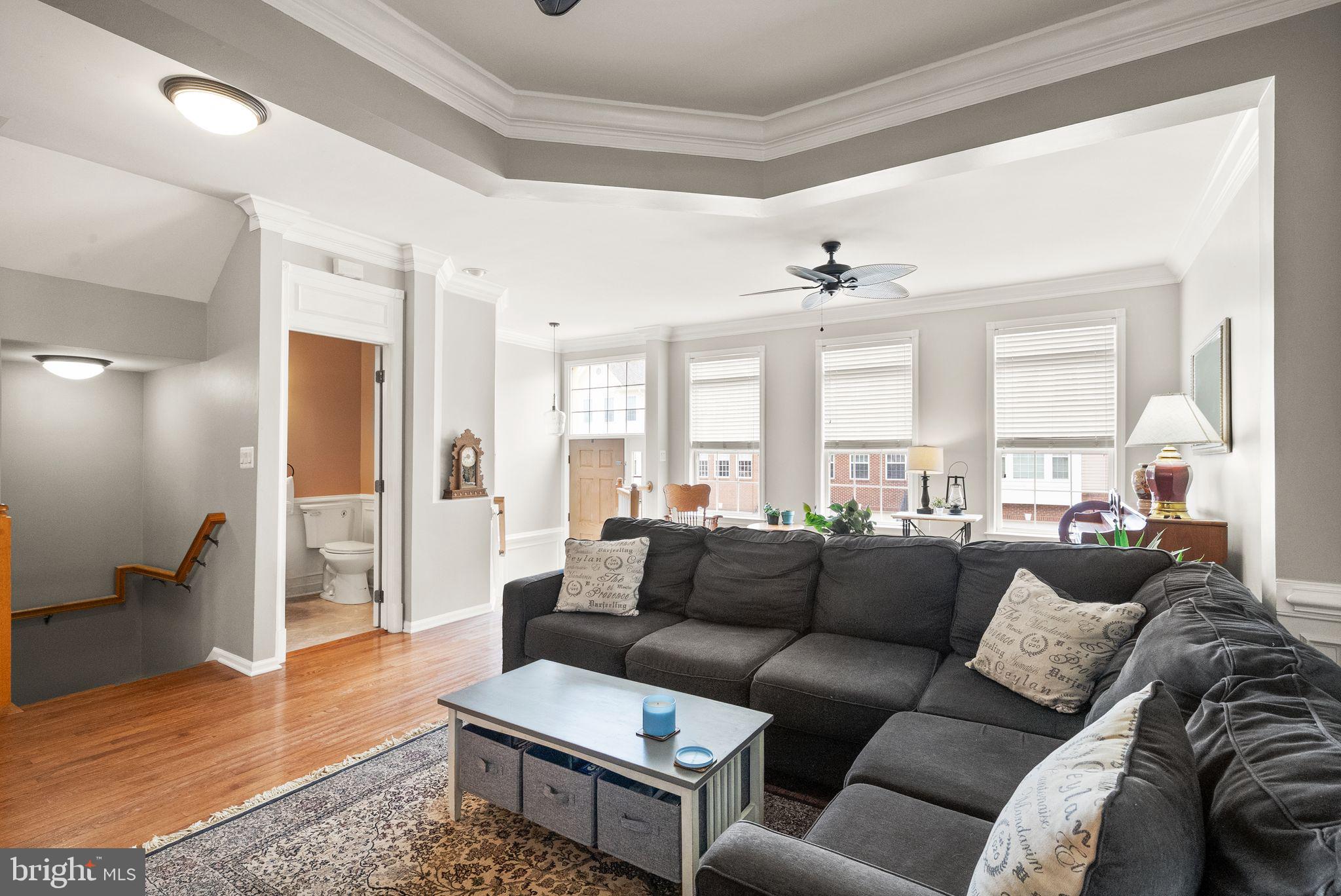 ASHBURN VILLAGE - Residential