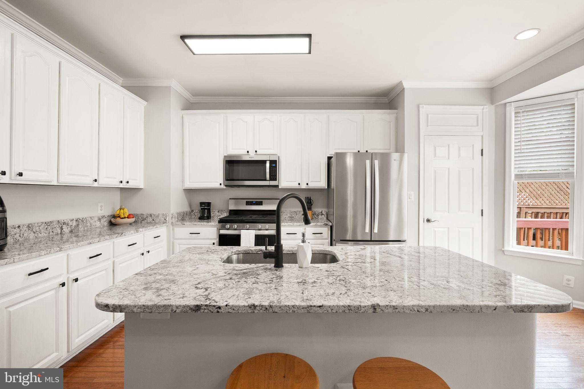 ASHBURN VILLAGE - Residential