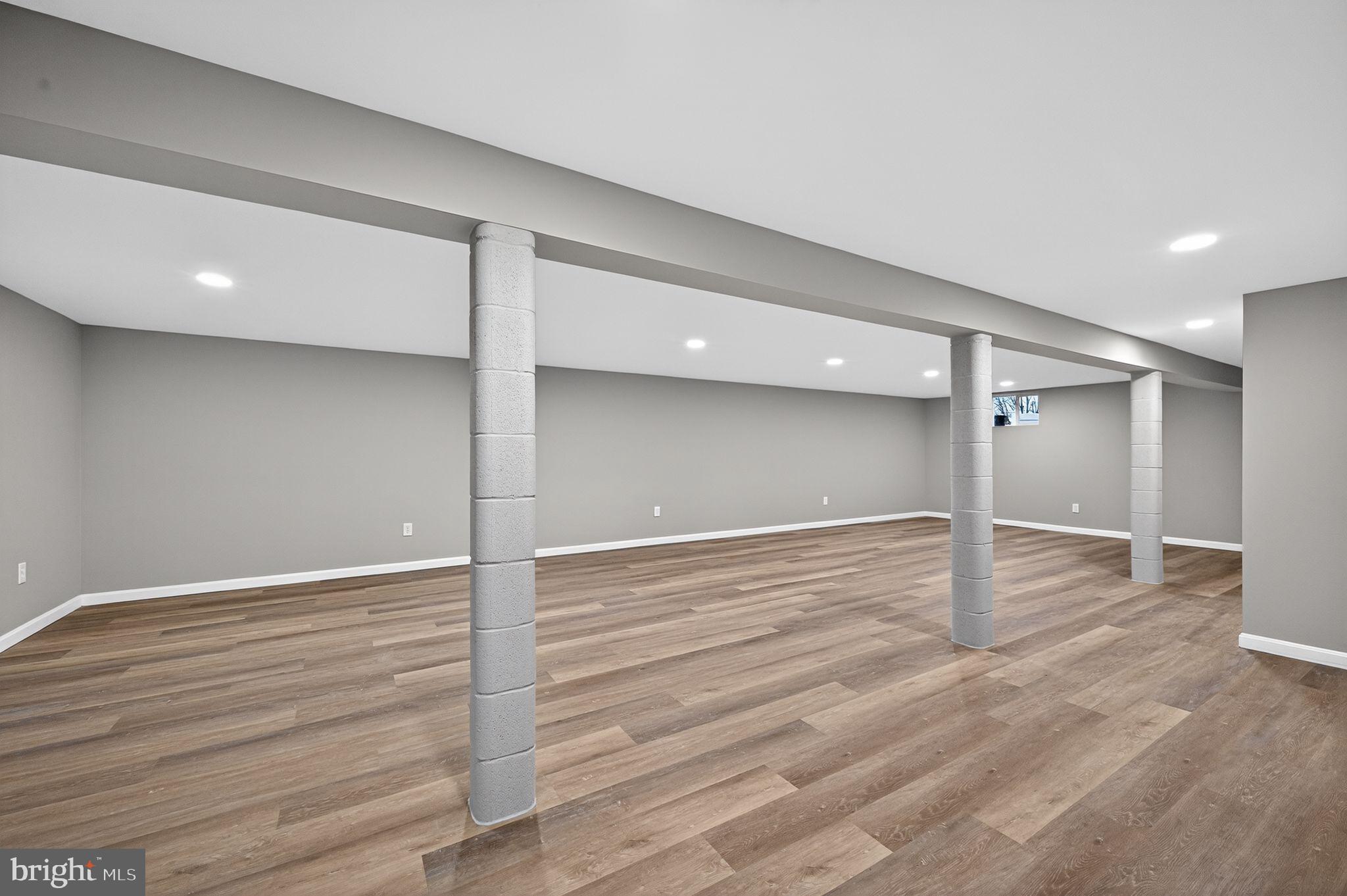 CLOVERTON - Residential