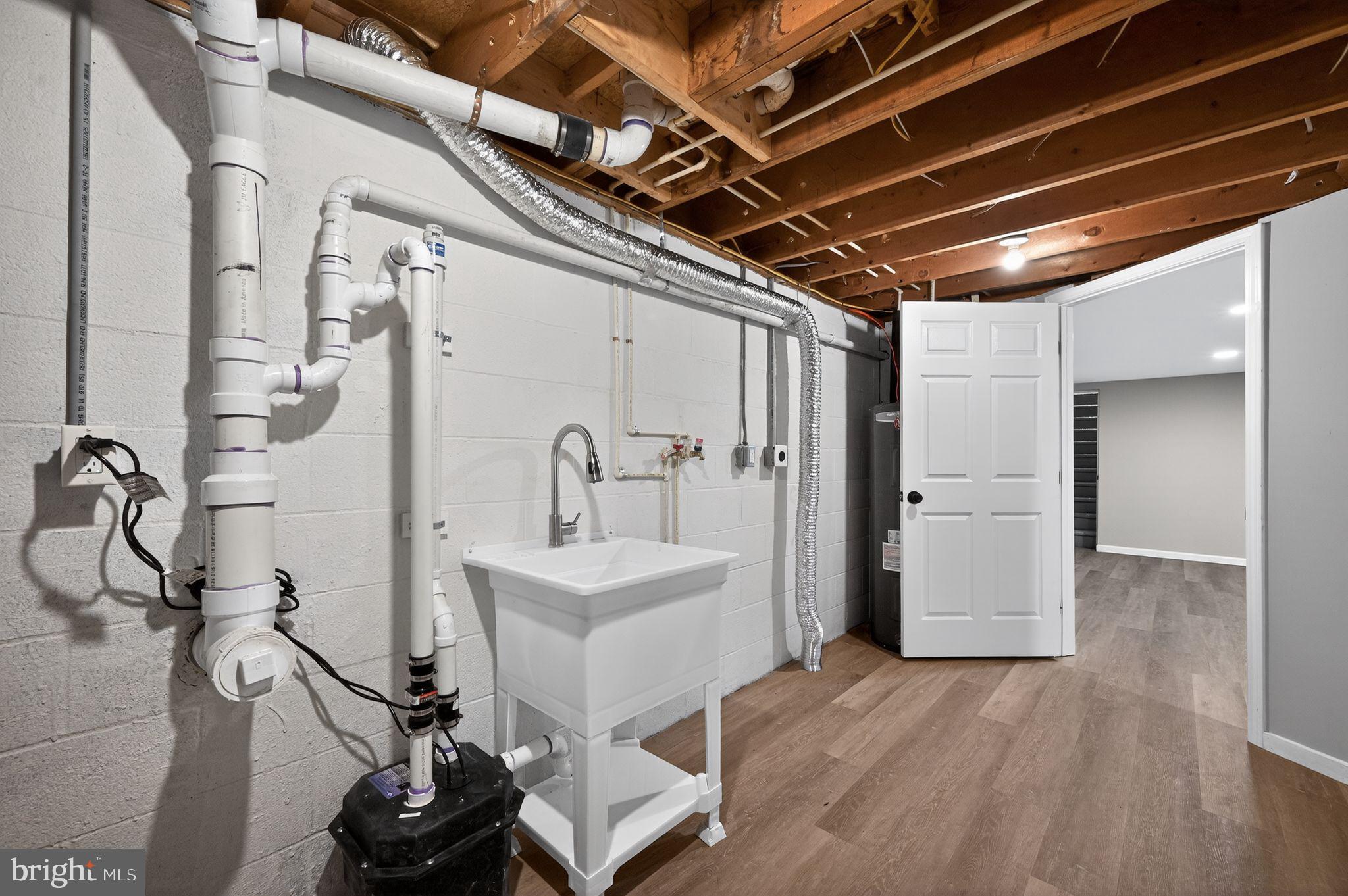 CLOVERTON - Residential