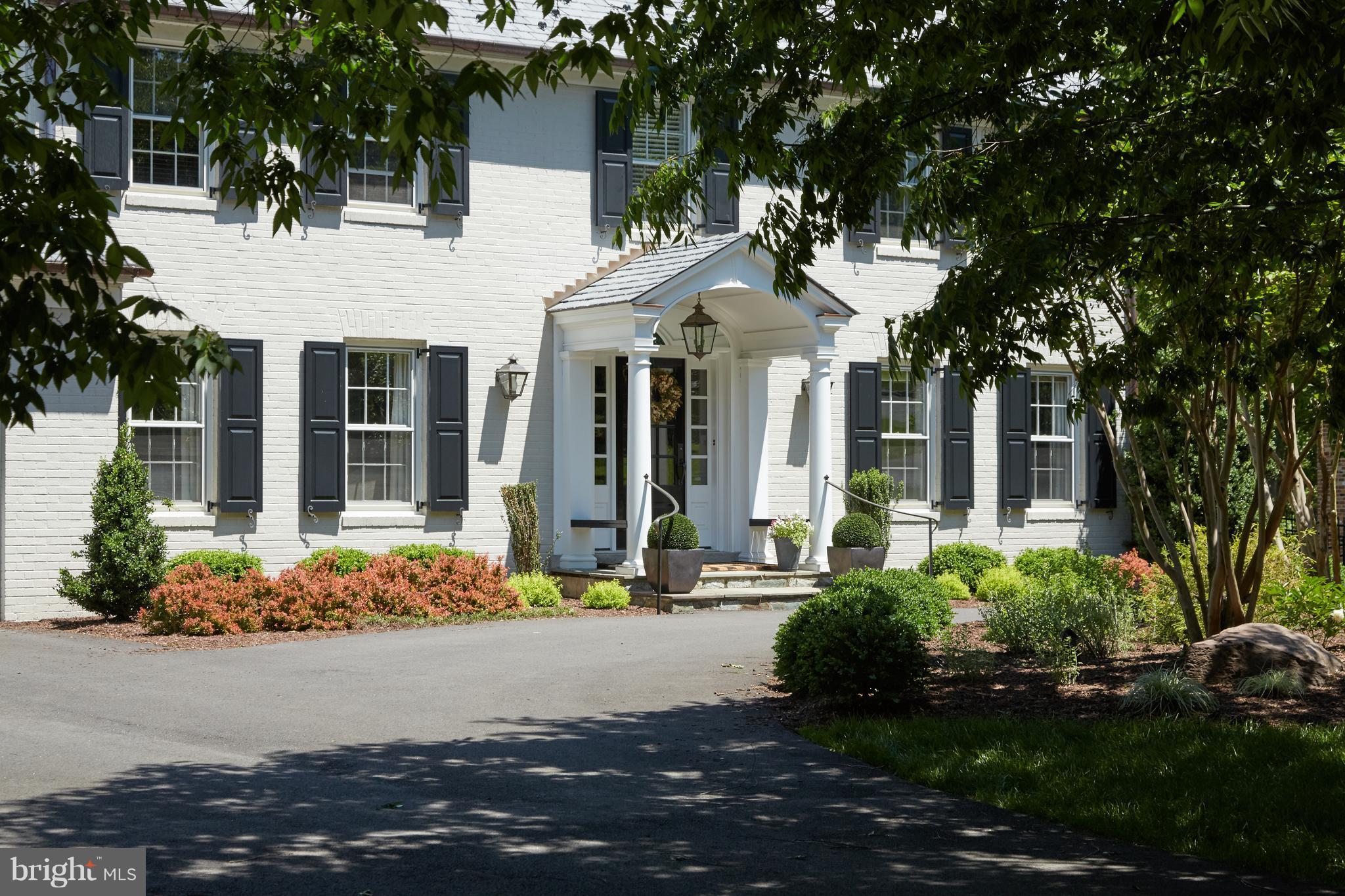 MCAULEY PARK - Residential