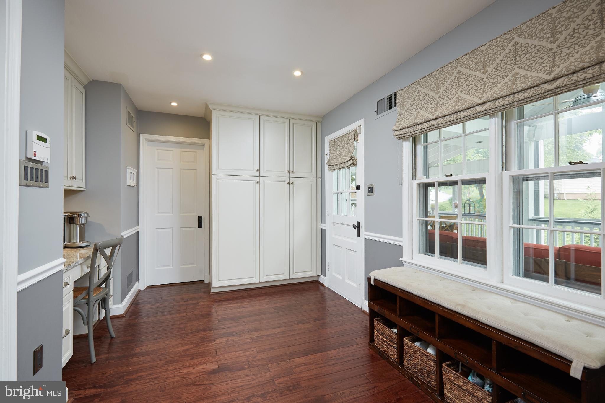 MCAULEY PARK - Residential