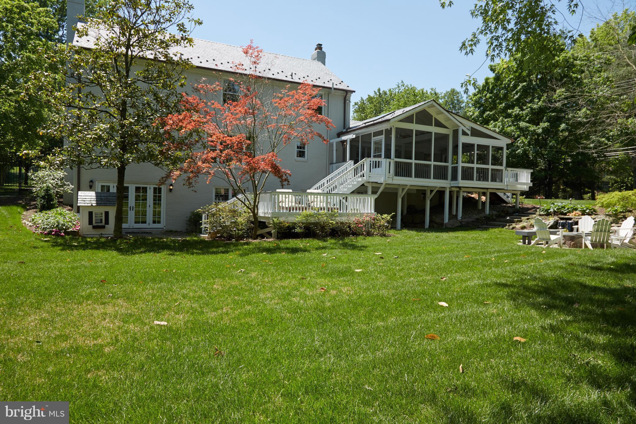 MCAULEY PARK - Residential