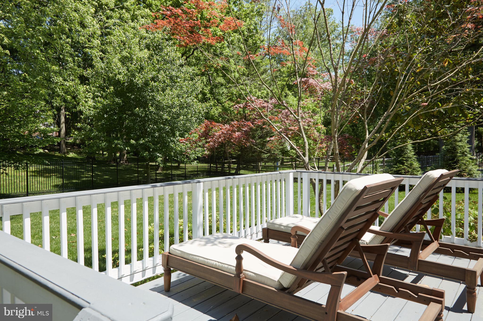 MCAULEY PARK - Residential