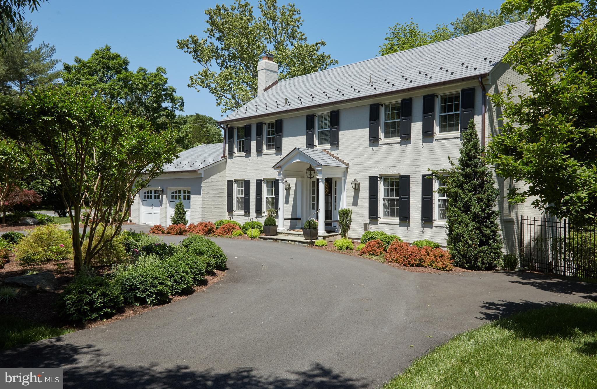 MCAULEY PARK - Residential