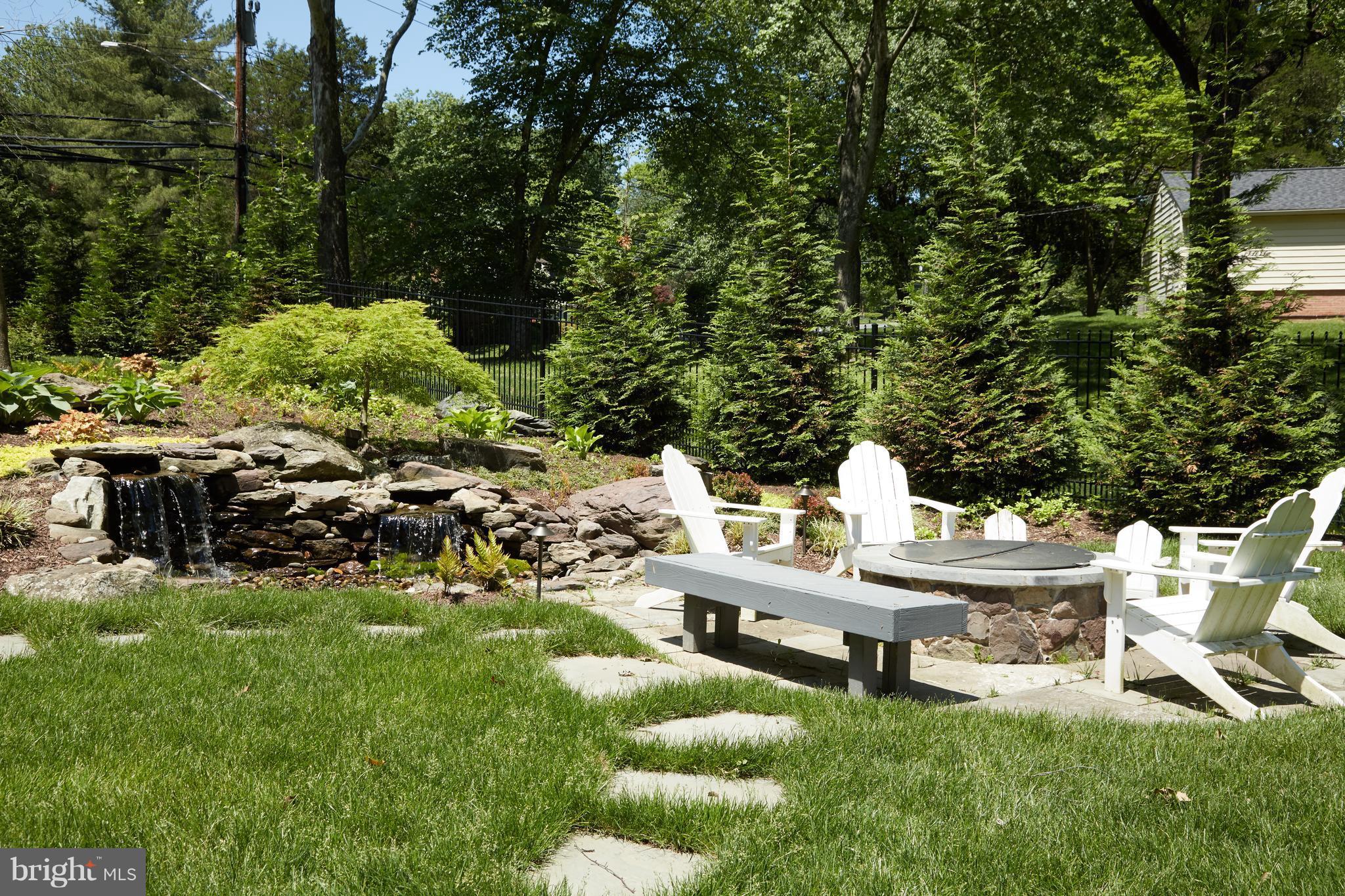 MCAULEY PARK - Residential