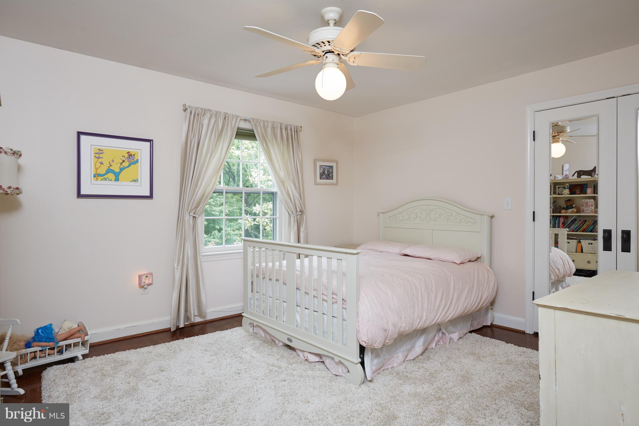 MCAULEY PARK - Residential