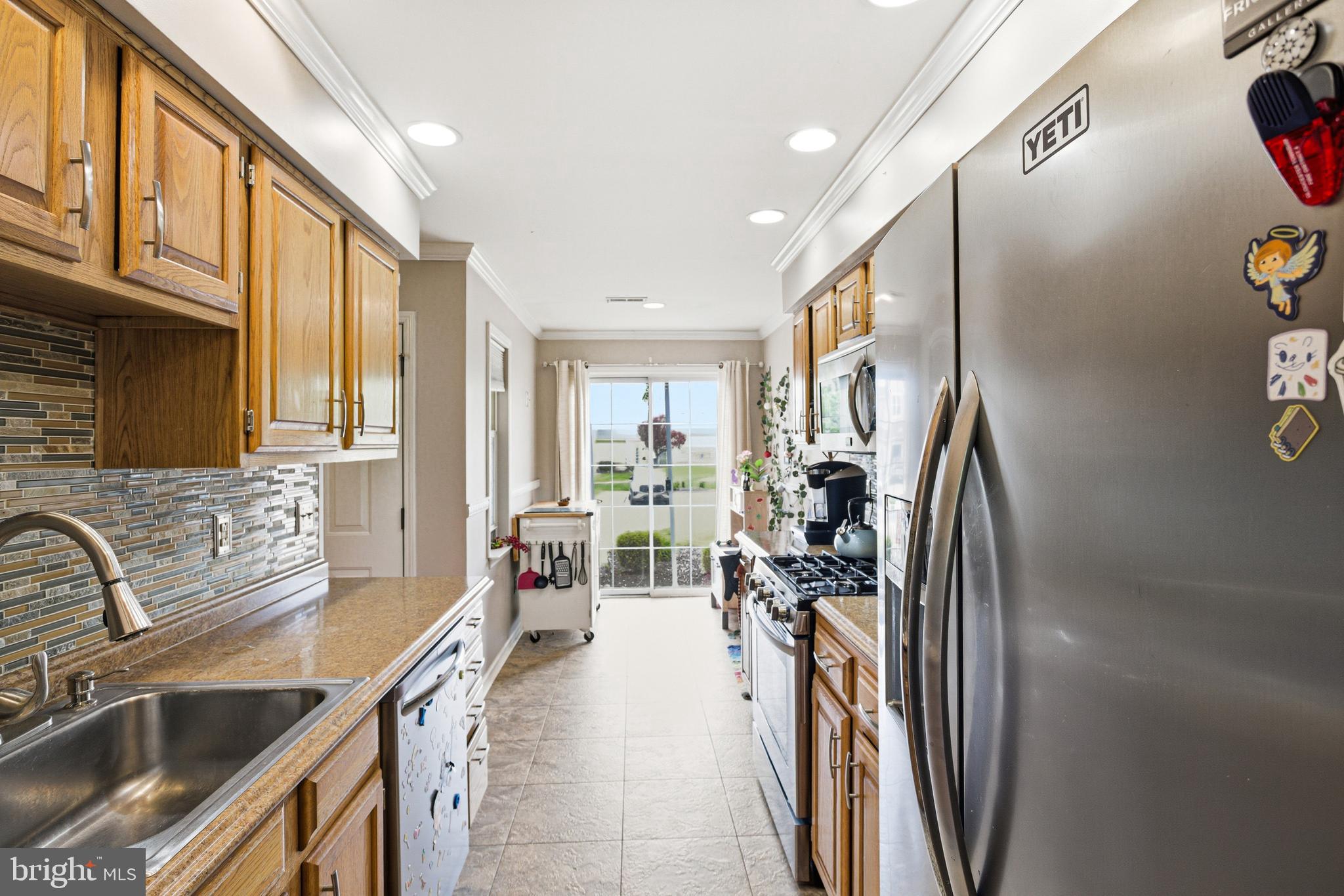 2102 DORAL DRIVE