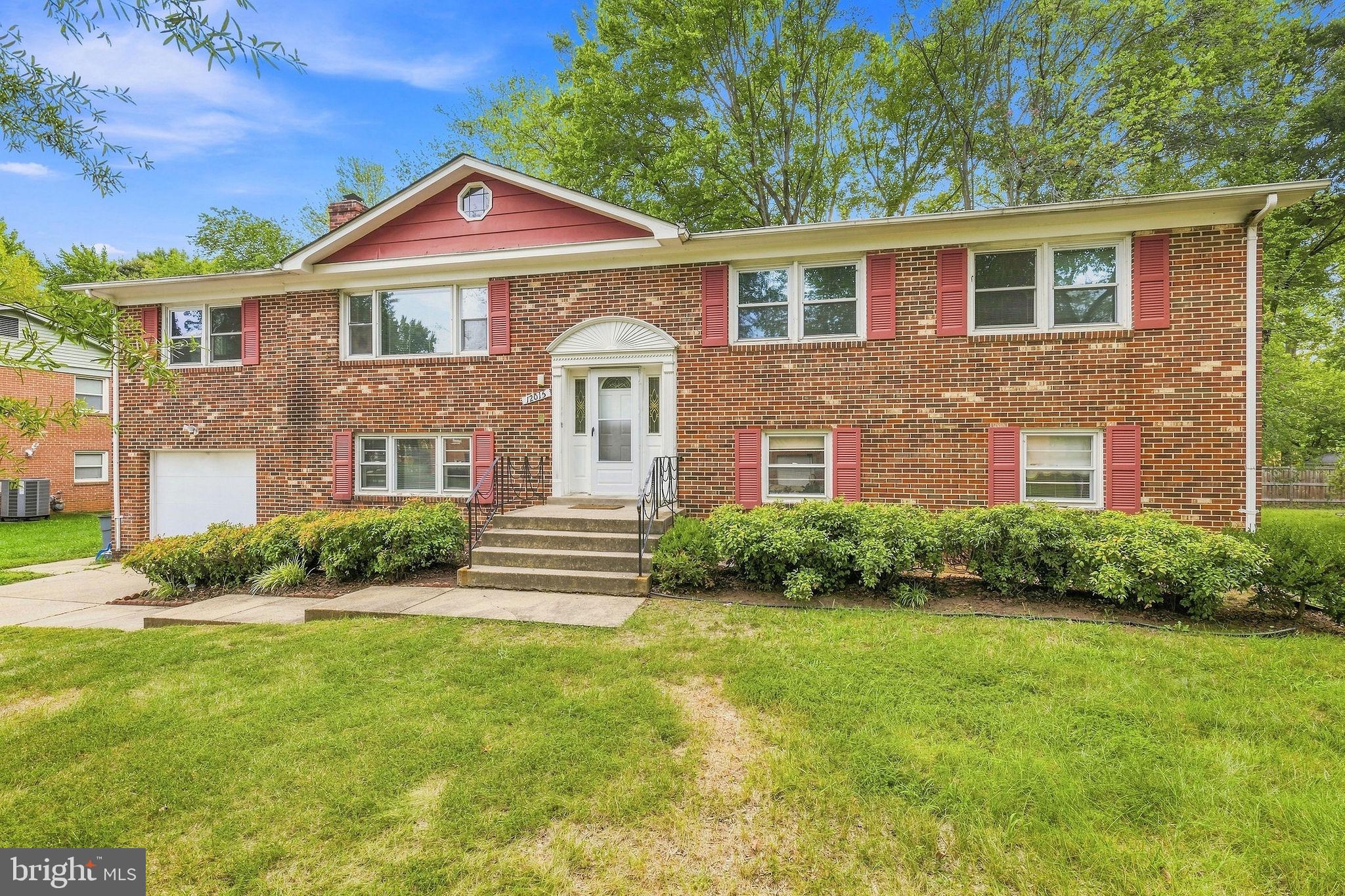 12015 HICKORY DRIVE
