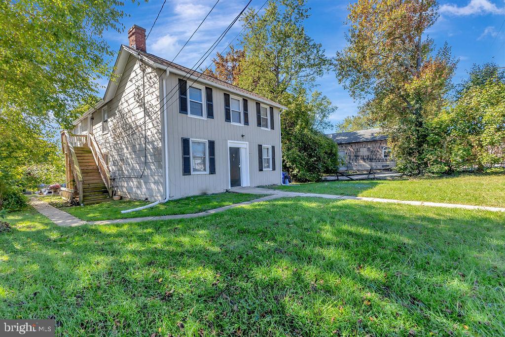 HOWARD HEIGHTS - Residential Lease