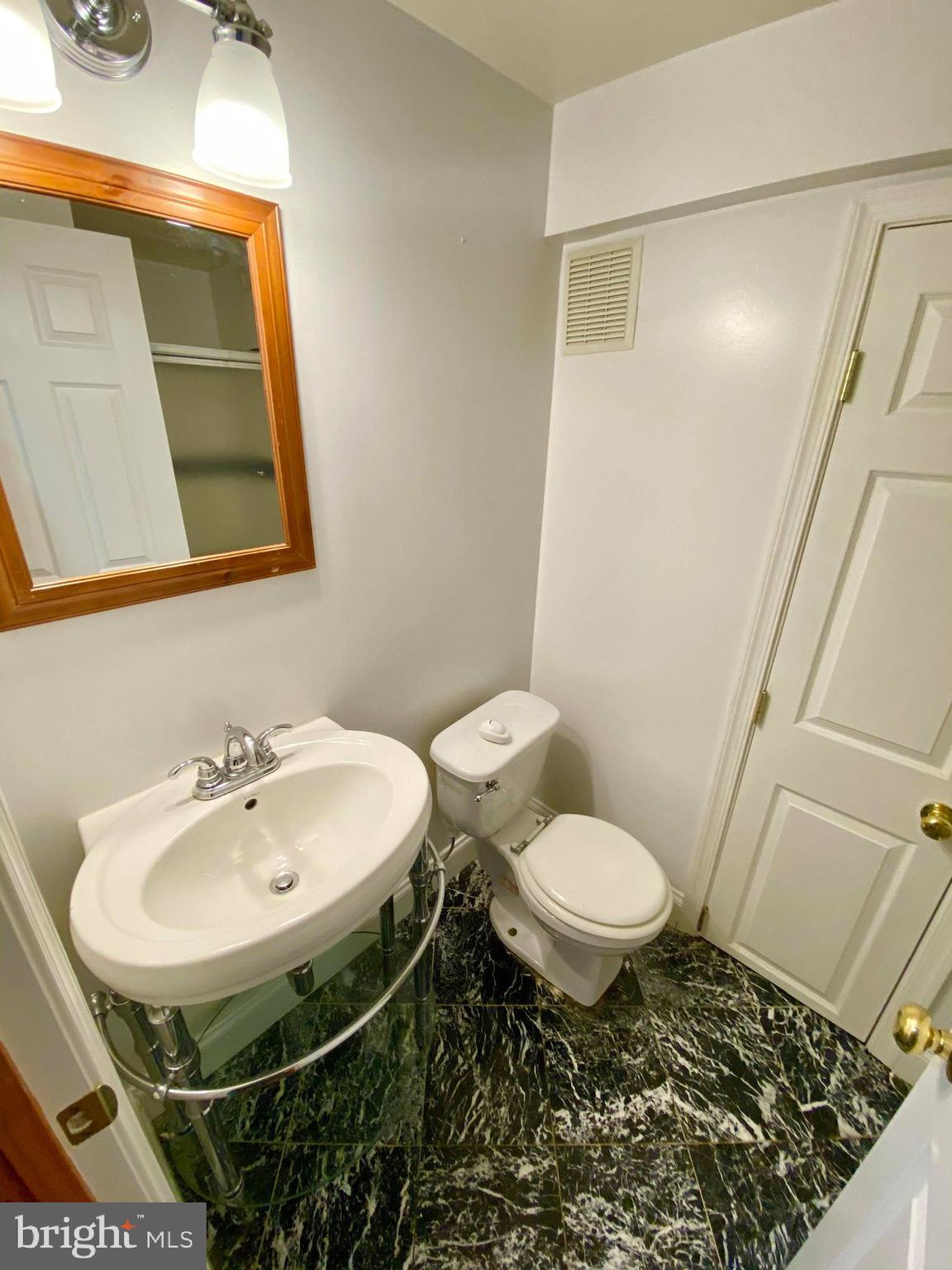 PATTERSON PARK - Residential Lease