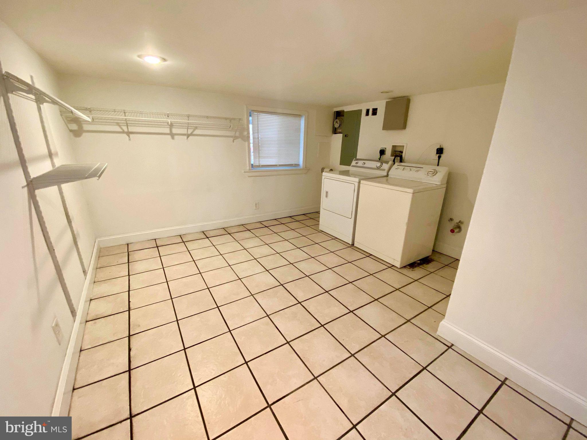 PATTERSON PARK - Residential Lease