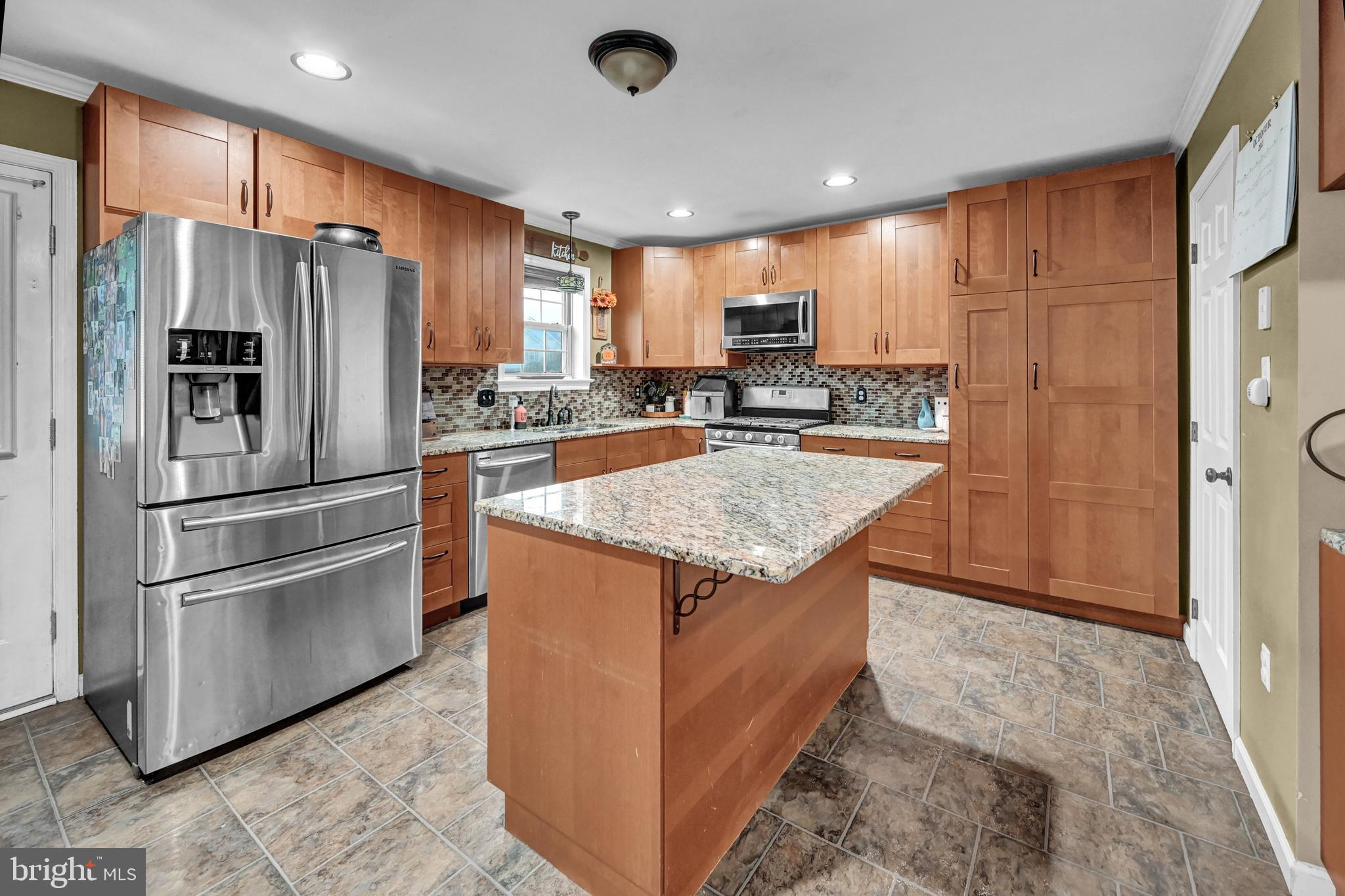 CHATHAM CREEK - Residential