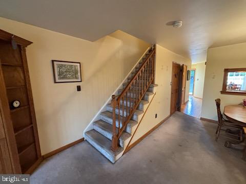 NEWTON LAKE - Residential