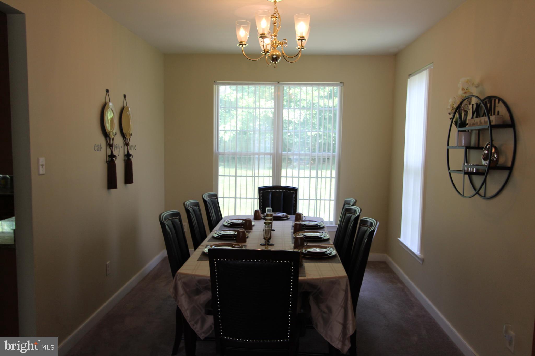 SHAMROCK MANOR - Residential