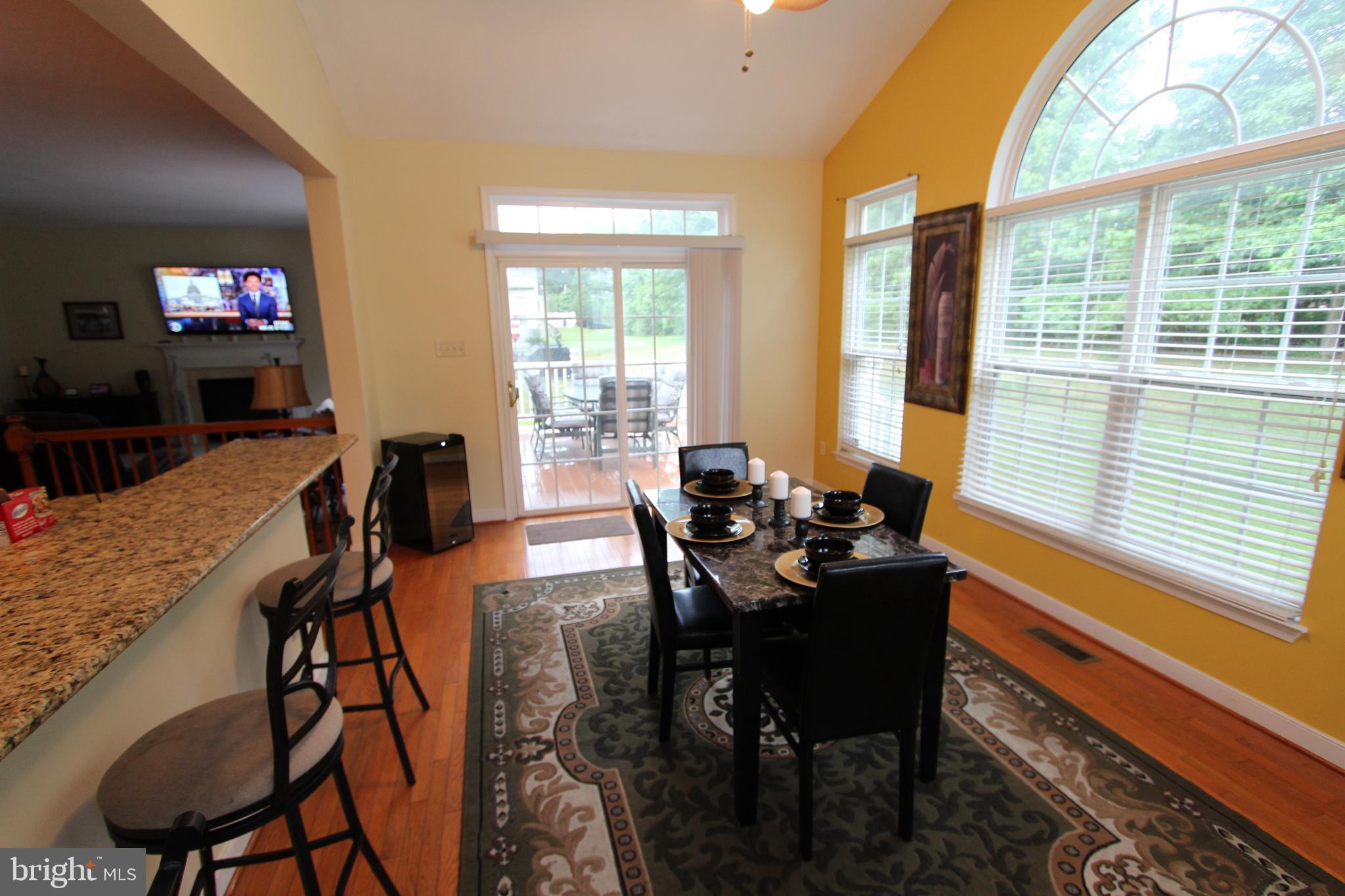 SHAMROCK MANOR - Residential