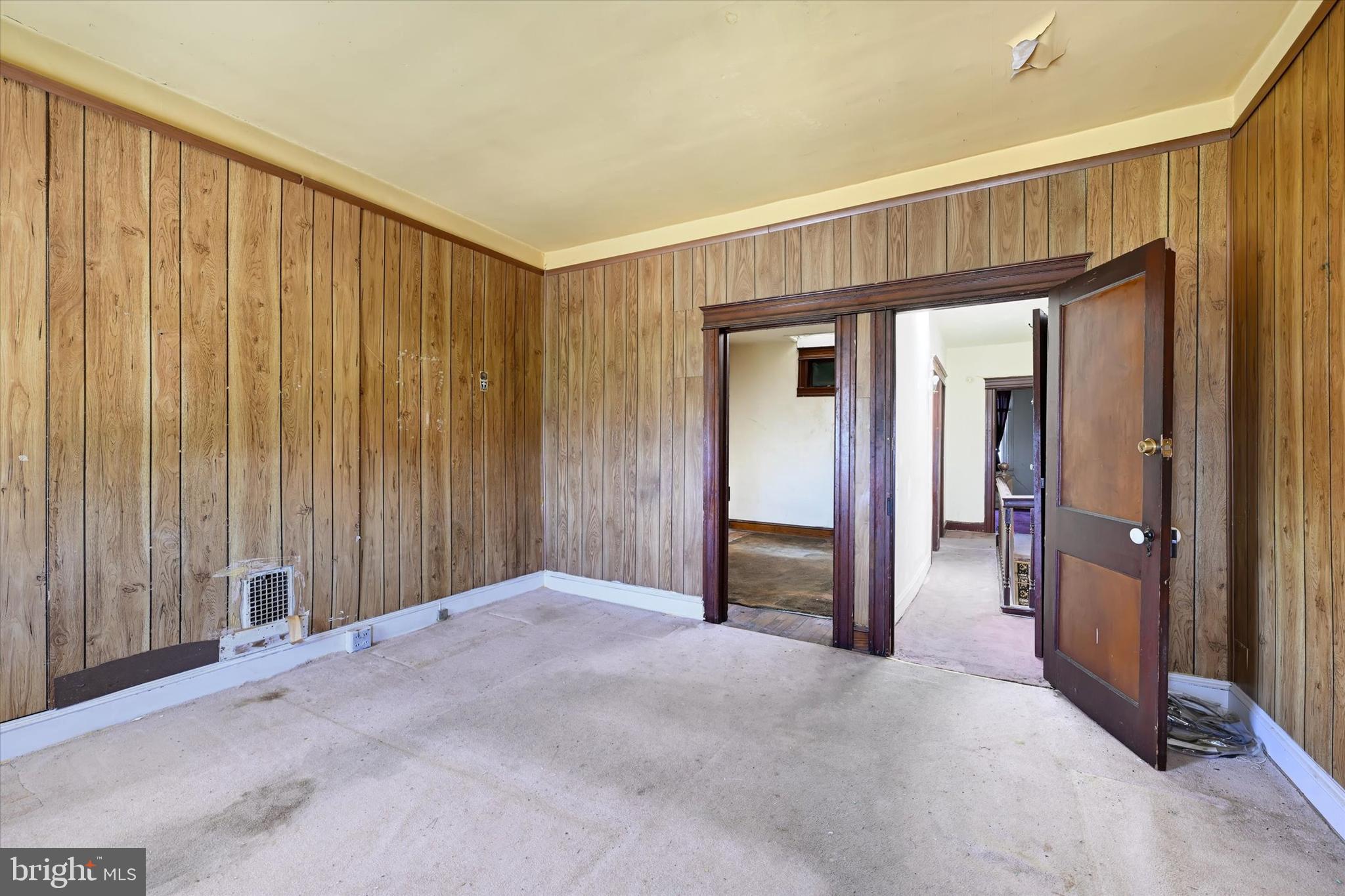 1716 E 28TH STREET