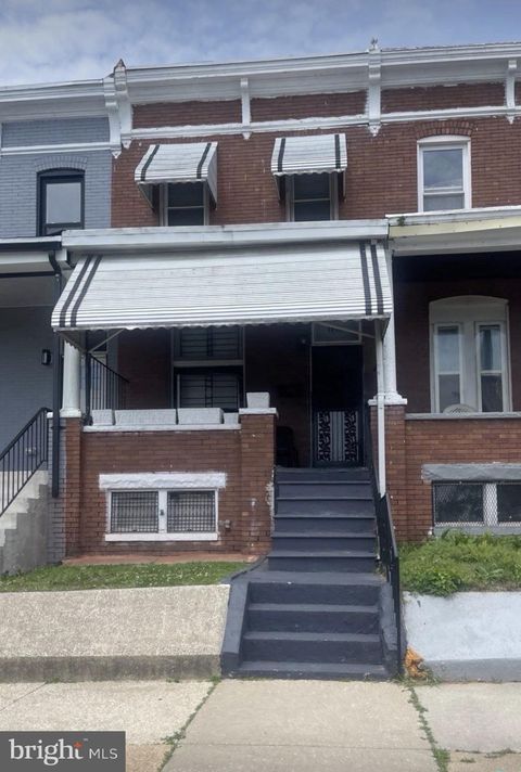 Townhouse For Sale - 1716 E 28th Street<br/> BALTIMORE, MD 21218