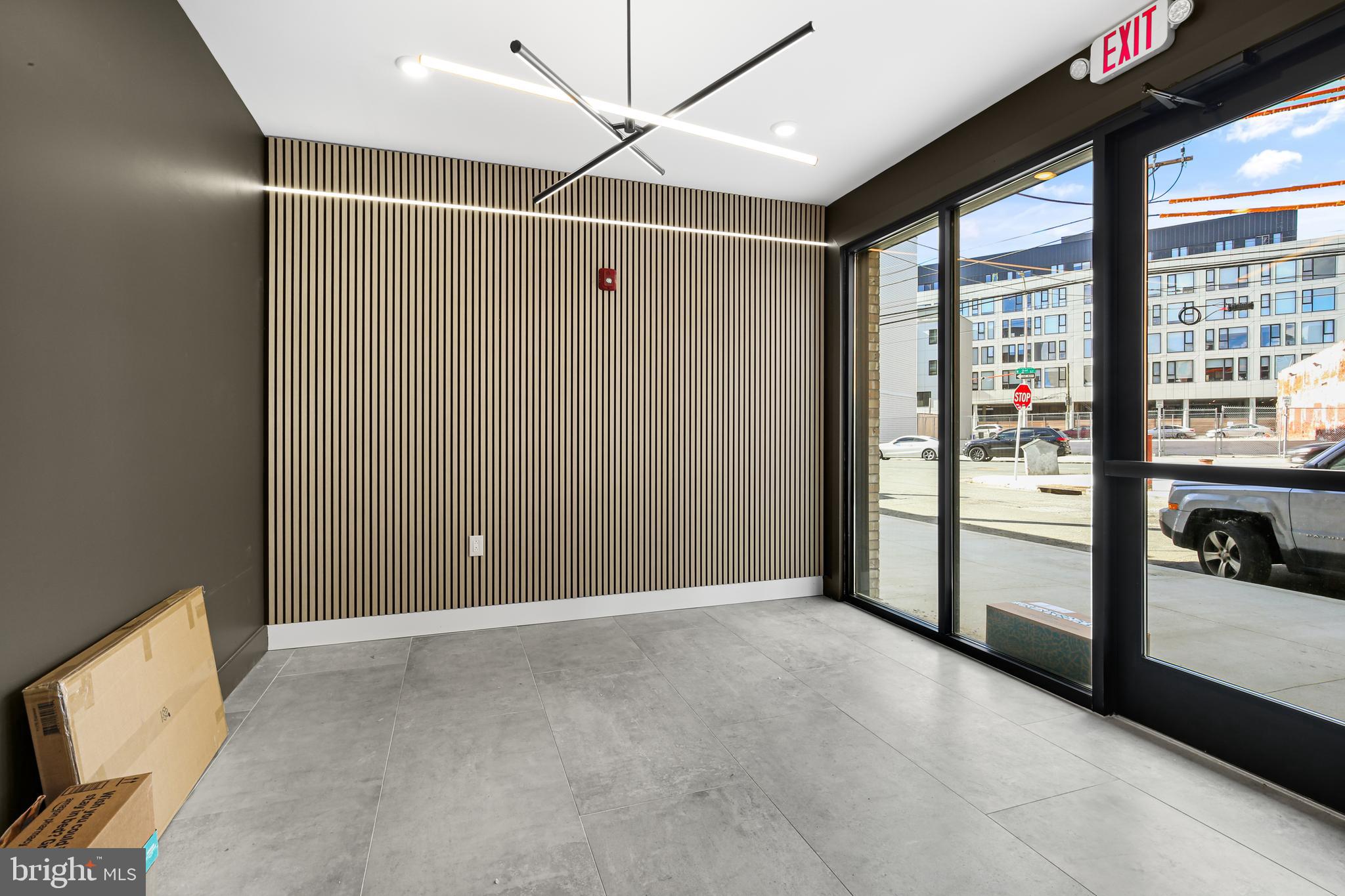 OLDE KENSINGTON - Residential Lease