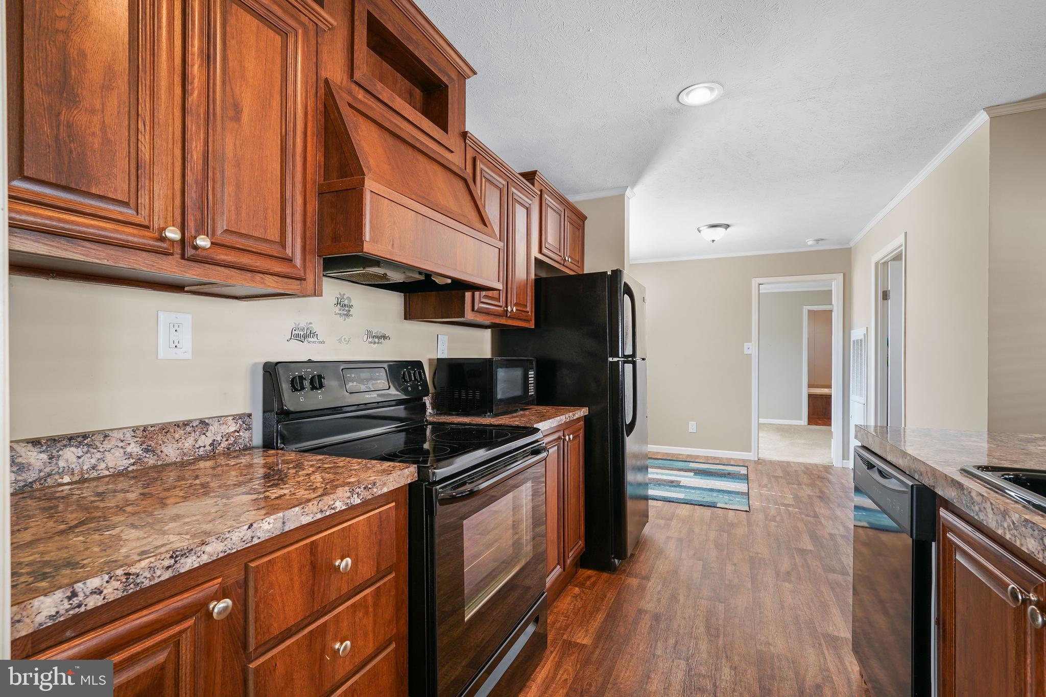 FOREST VIEW VILLAGE - Residential