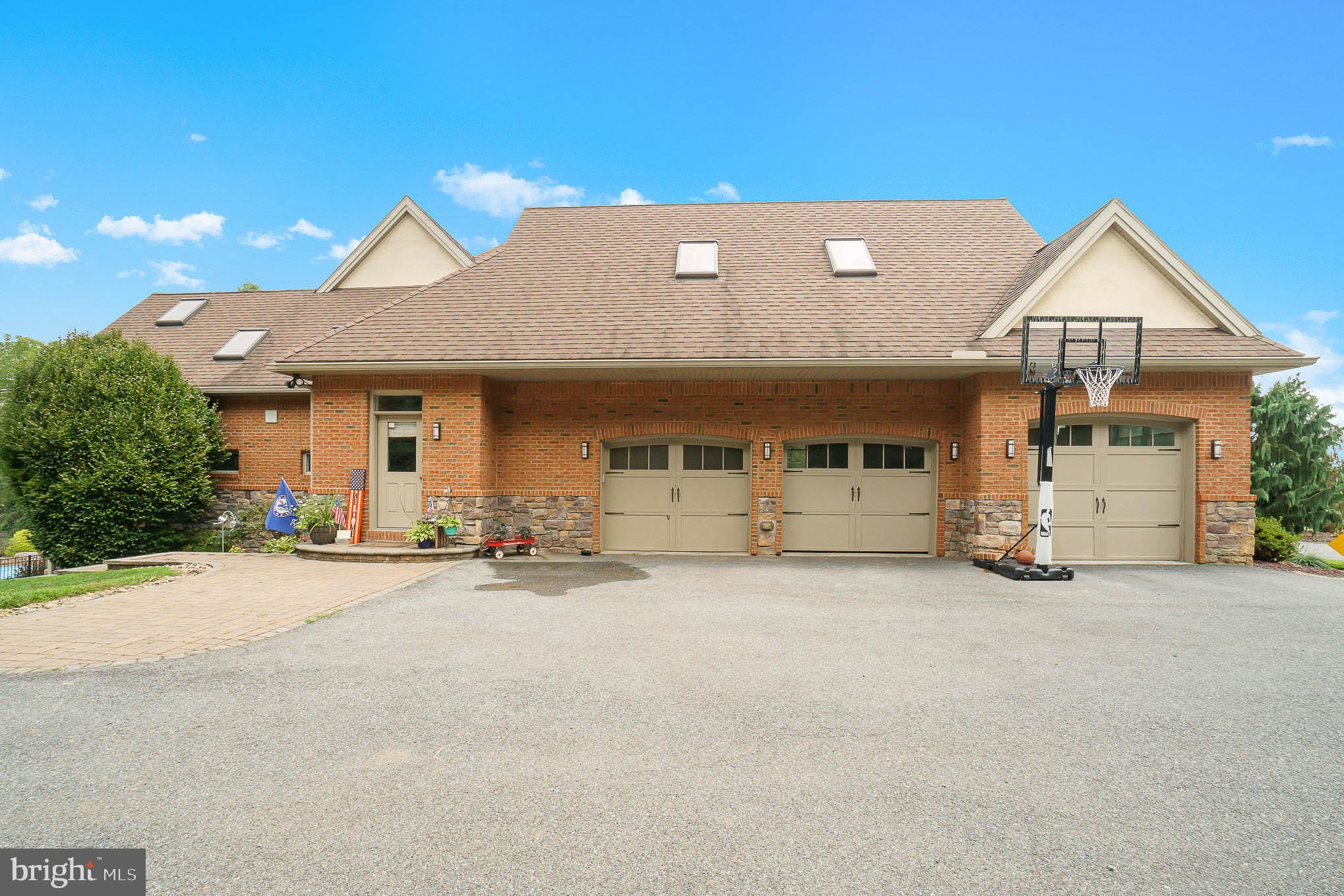 NORTH CORNWALL TOWNSHIP - Residential