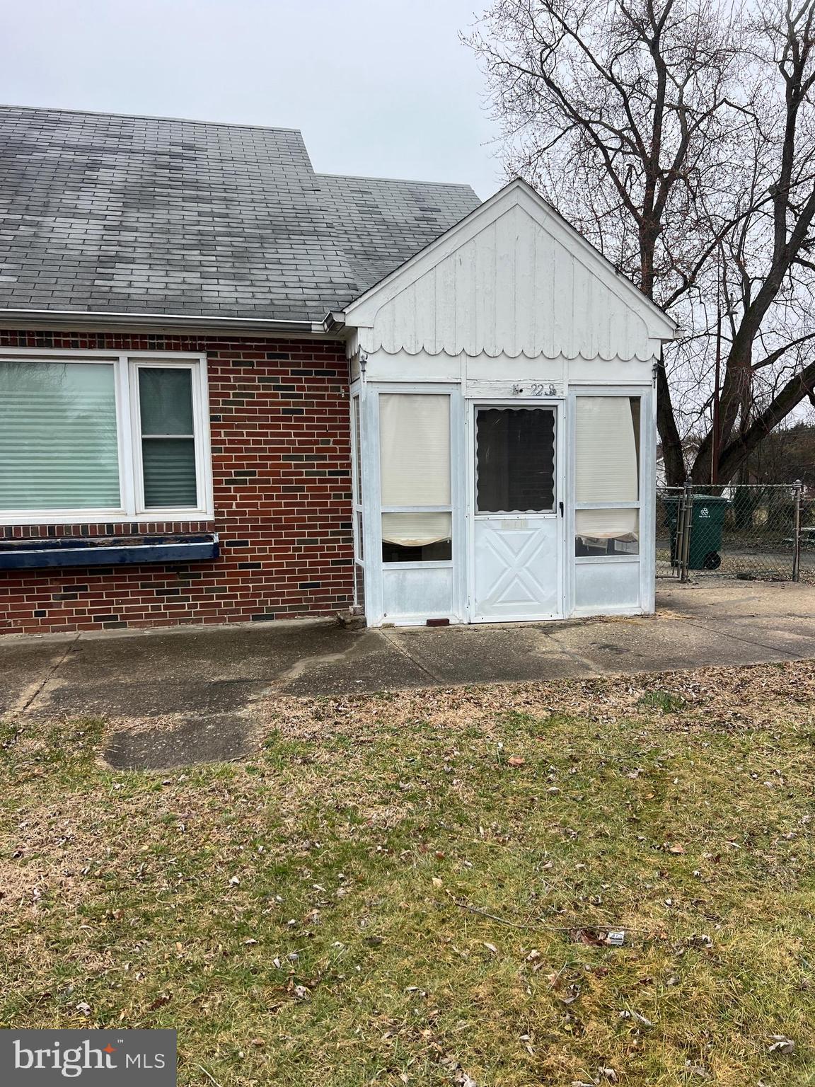 2238 S BLACK HORSE PIKE A