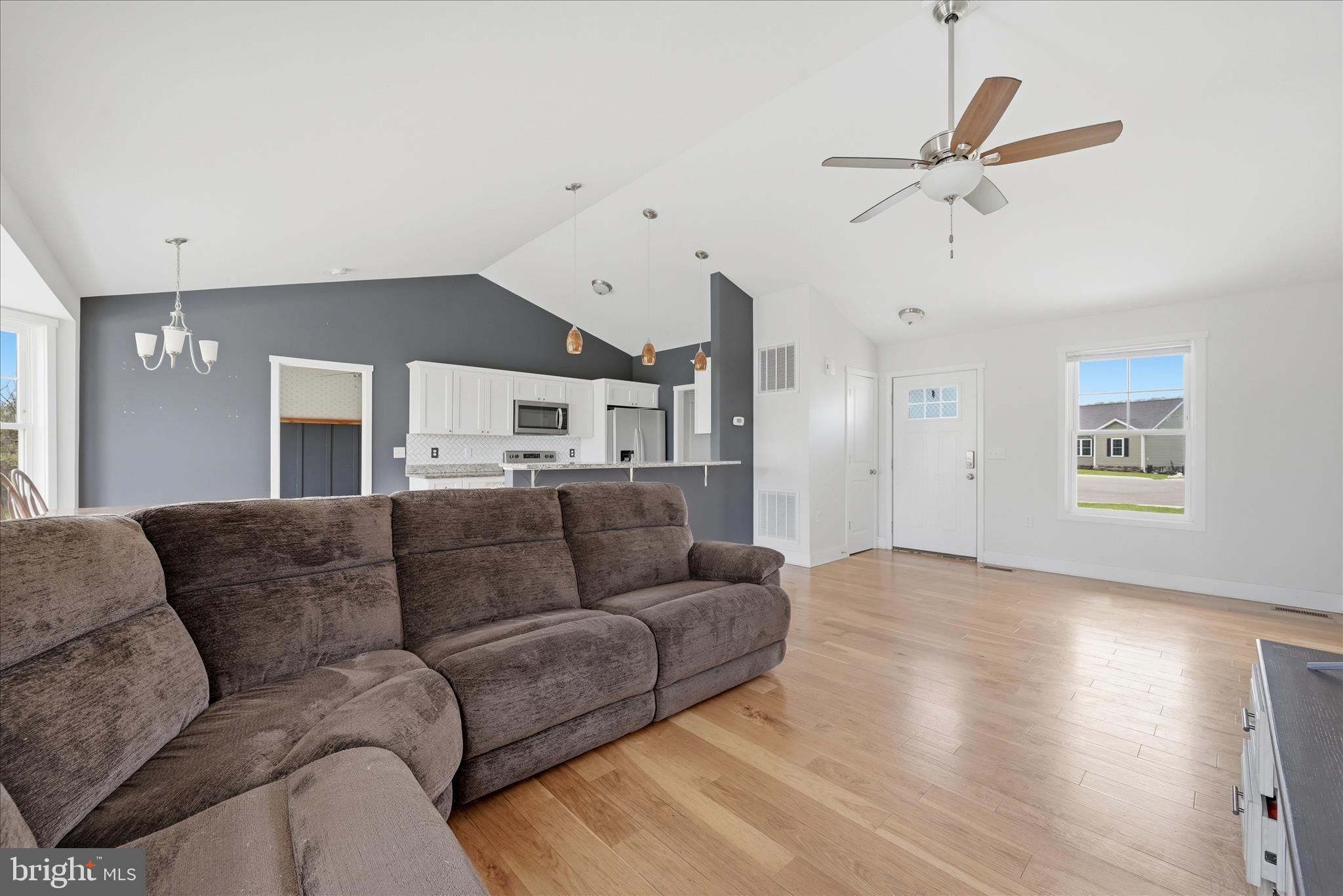 RED HILL - Residential