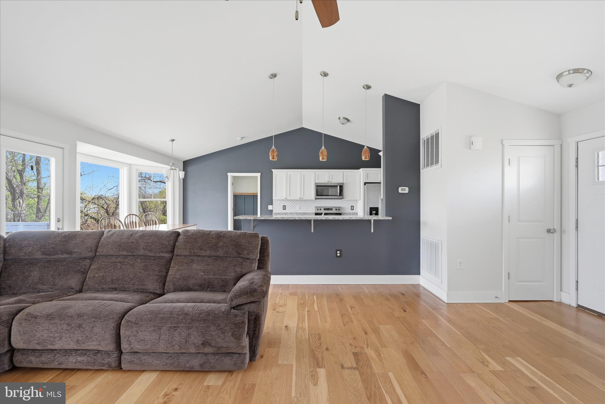 RED HILL - Residential