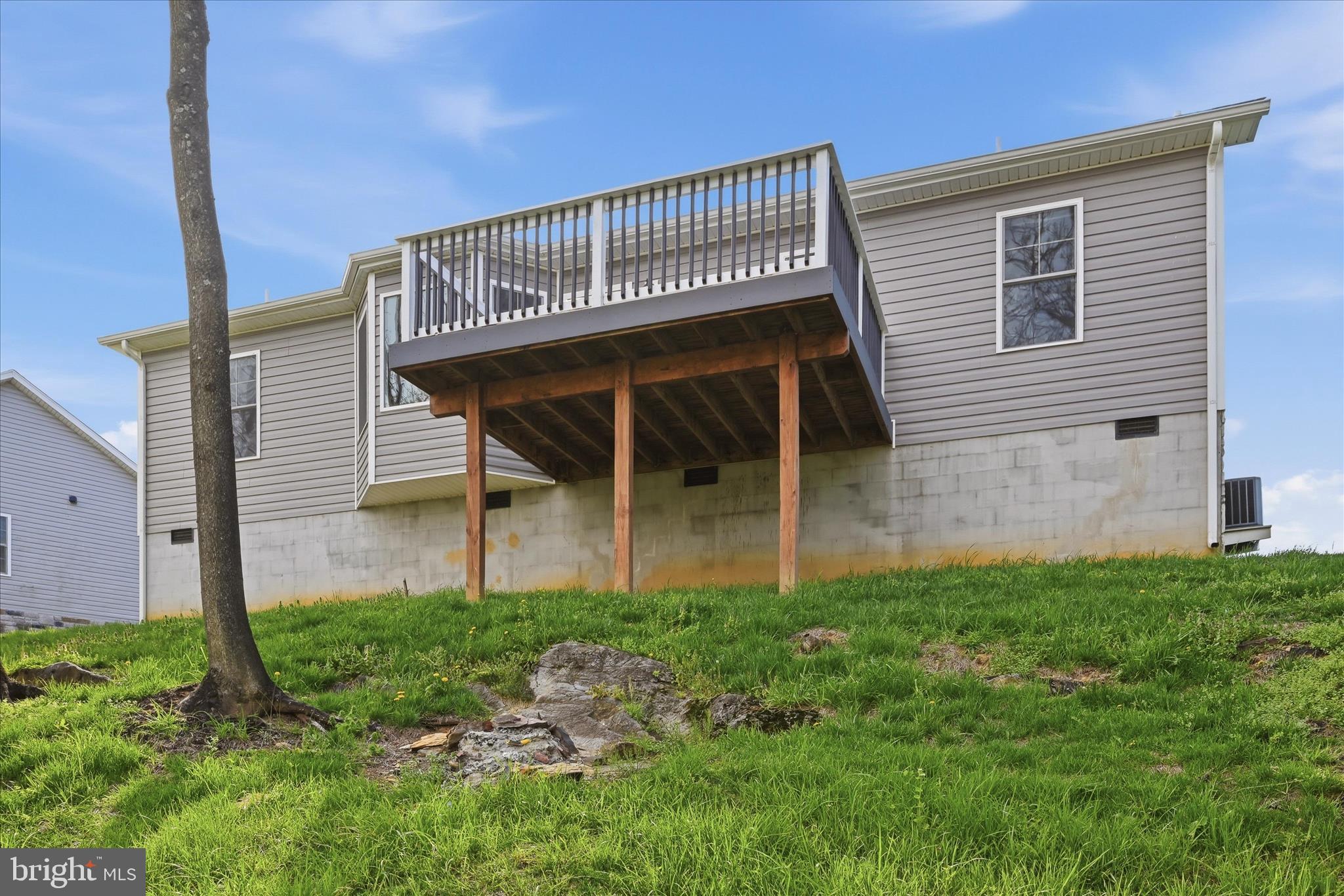 RED HILL - Residential