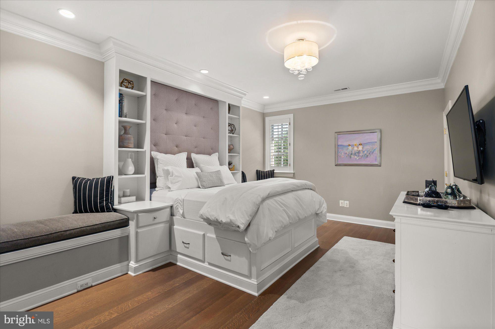 AVENEL - Residential