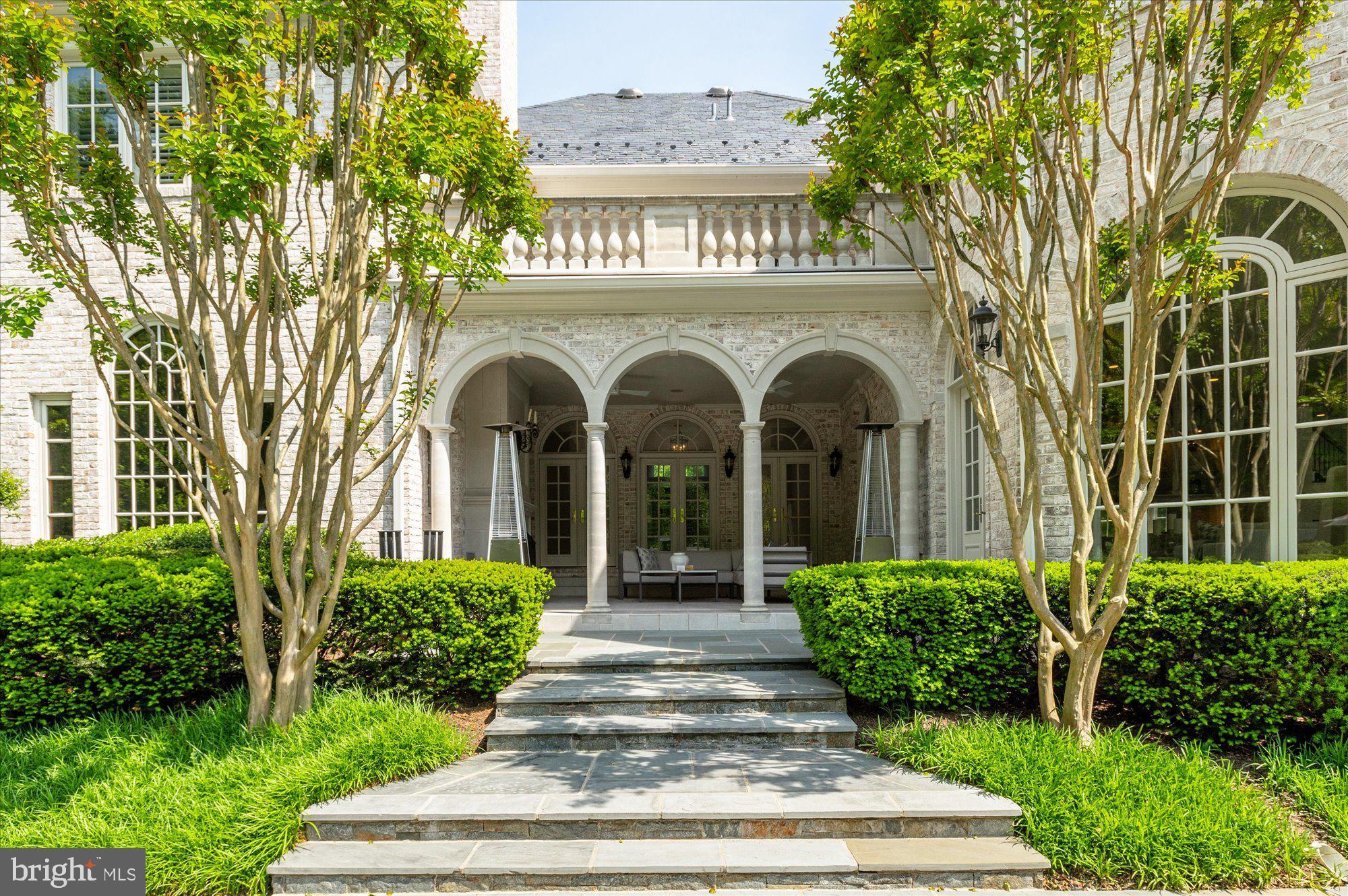 AVENEL - Residential