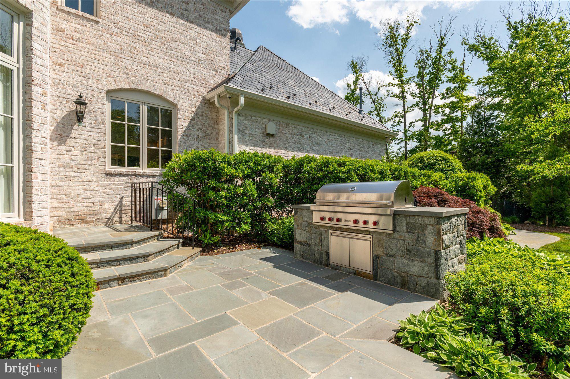 AVENEL - Residential