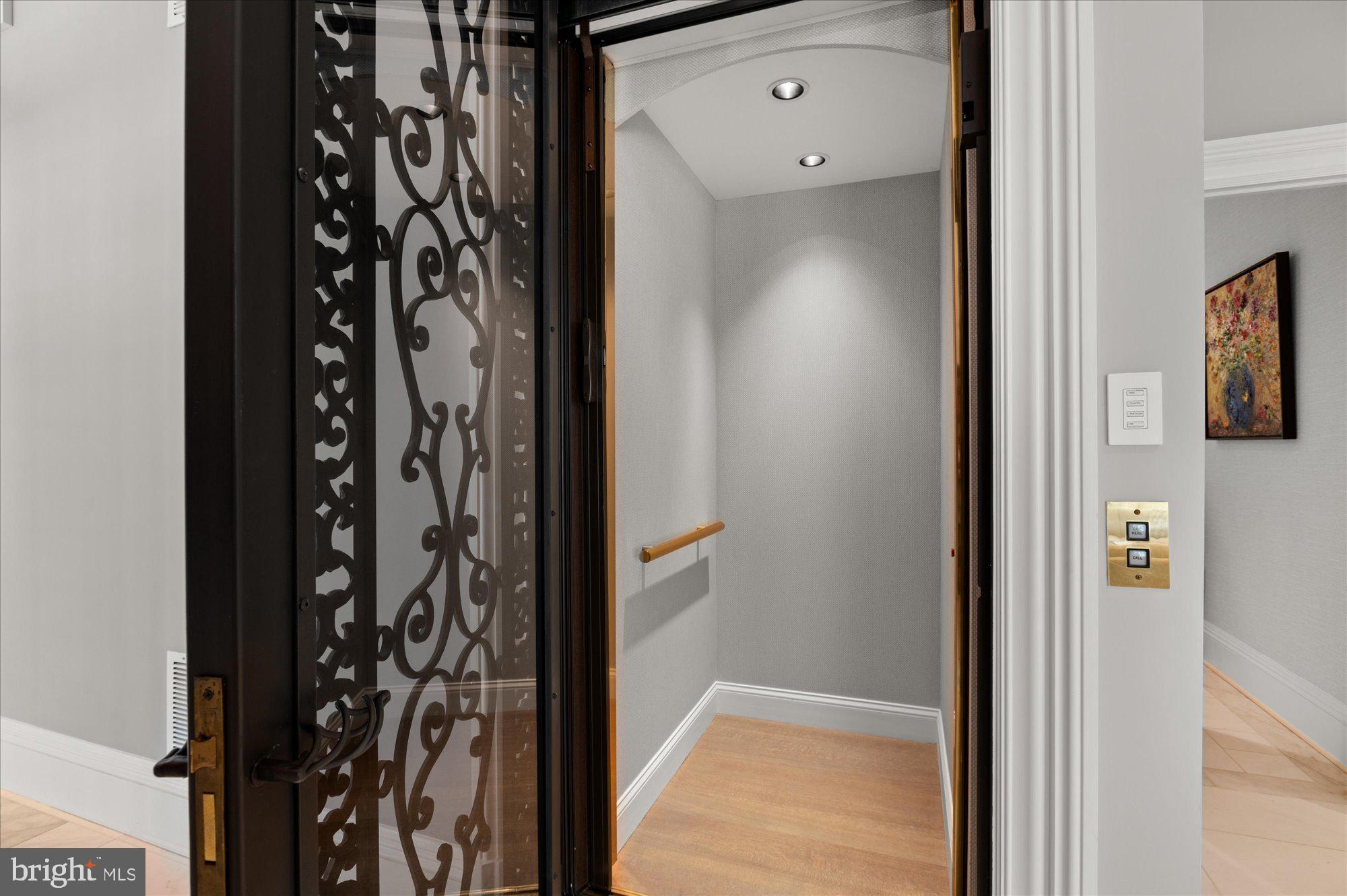 AVENEL - Residential