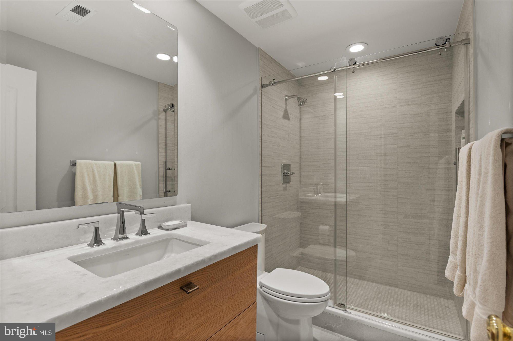 AVENEL - Residential